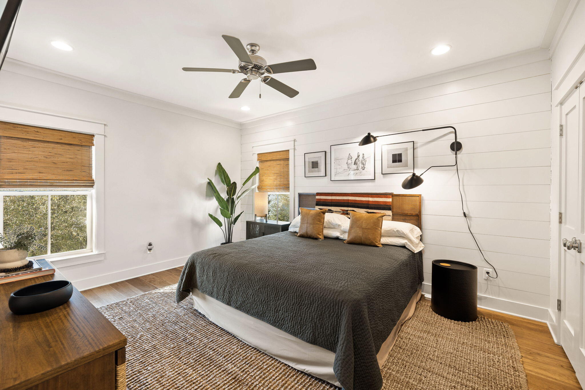 MAGNOLIA COTTAGES - Residential