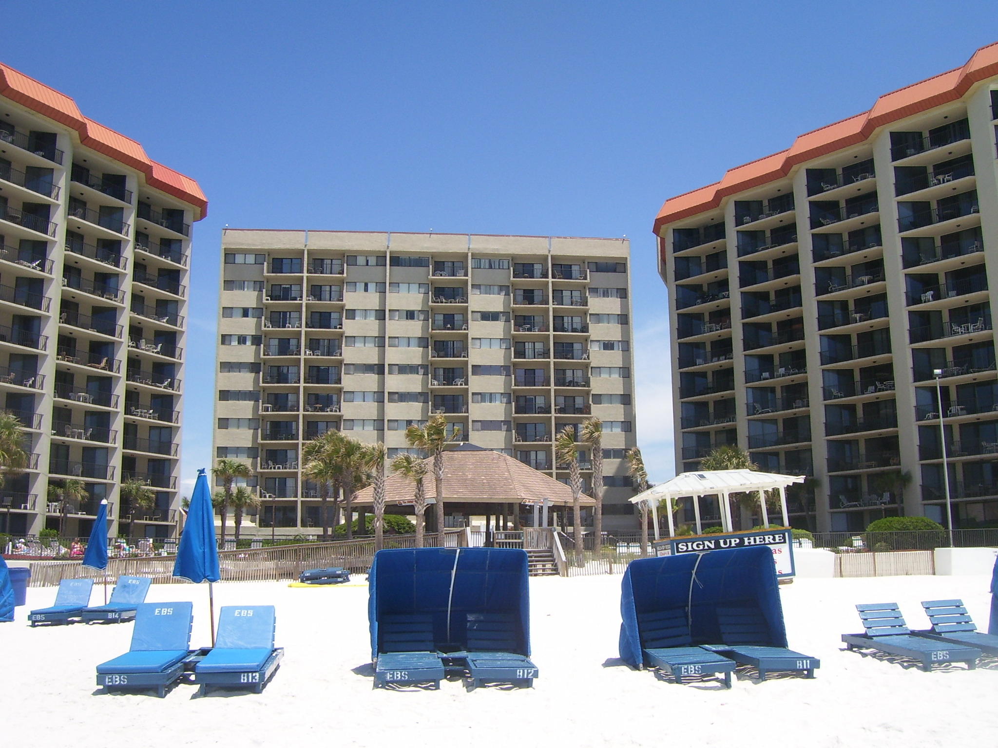 Summerhouse Condo - Residential