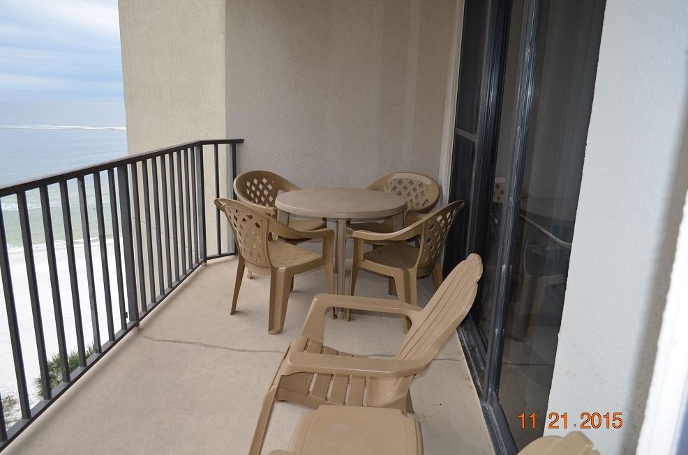 Summerhouse Condo - Residential