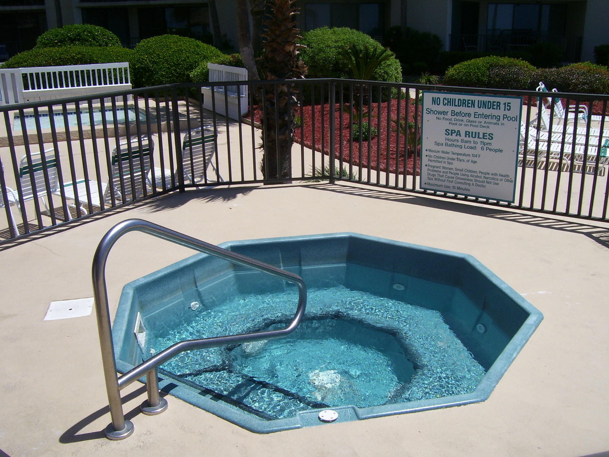 Summerhouse Condo - Residential