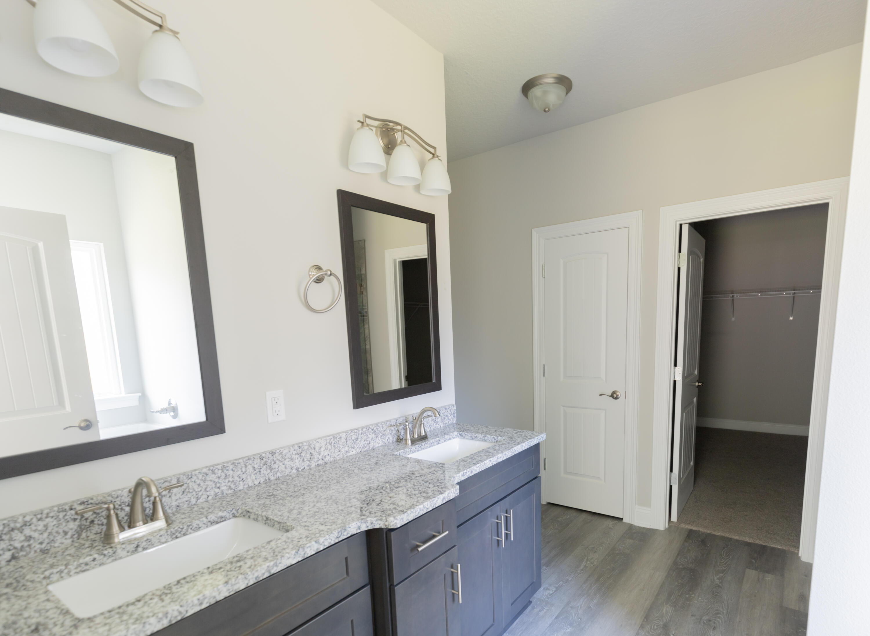 Anderson Lane - Residential