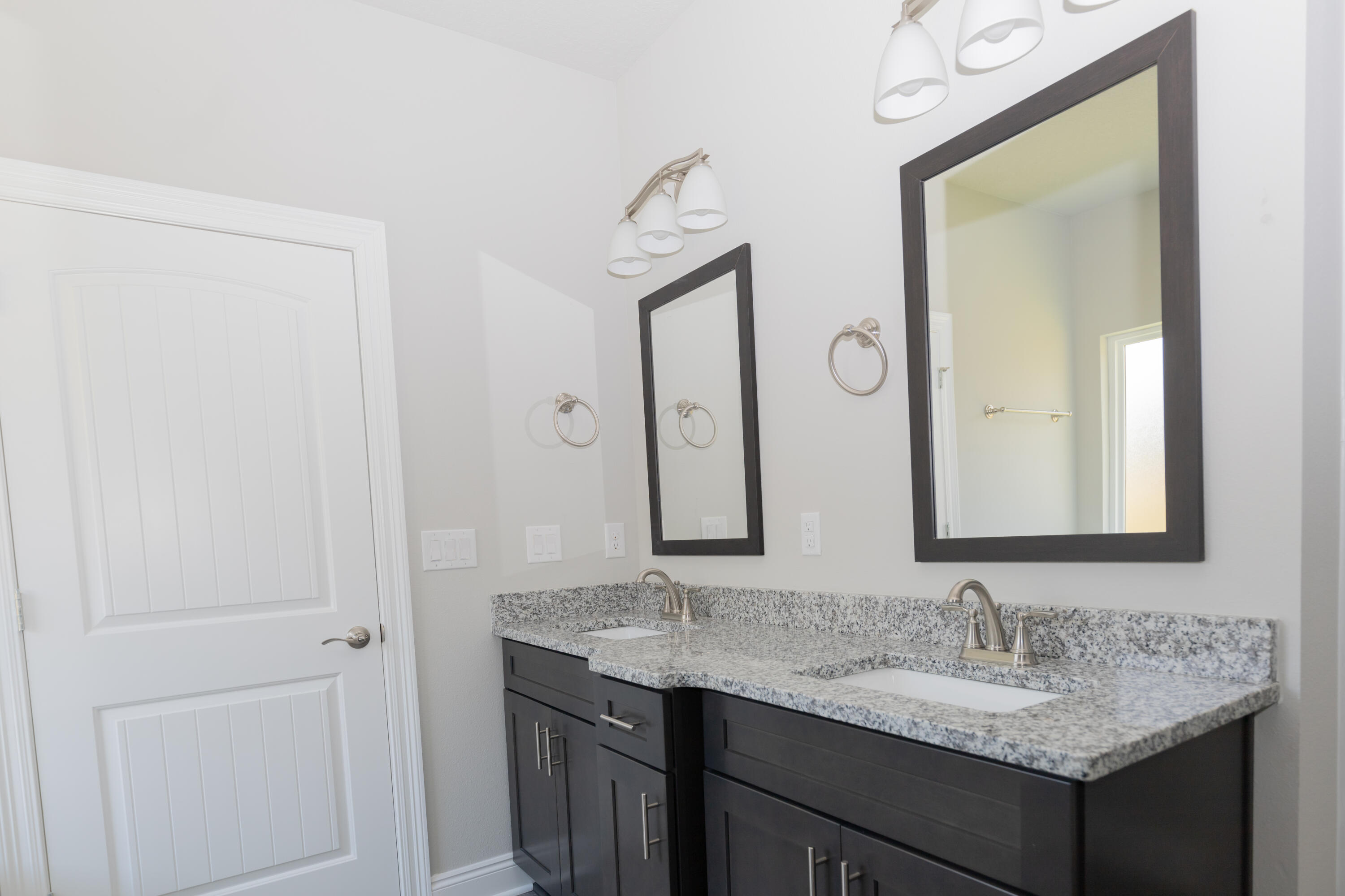 Anderson Lane - Residential