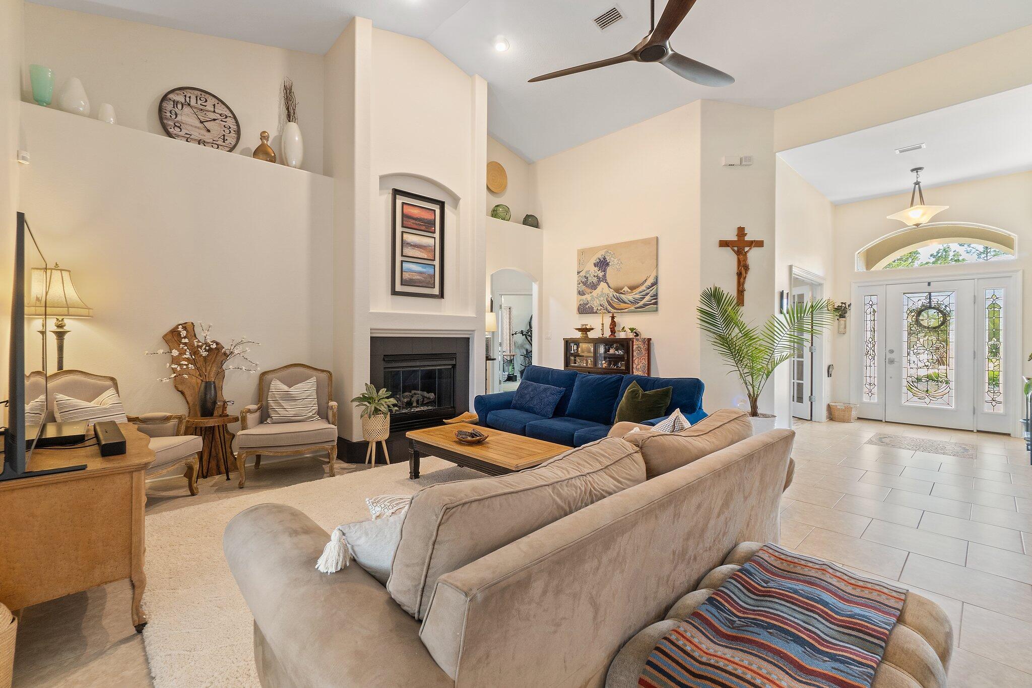 HOLLEY BY THE SEA - Residential