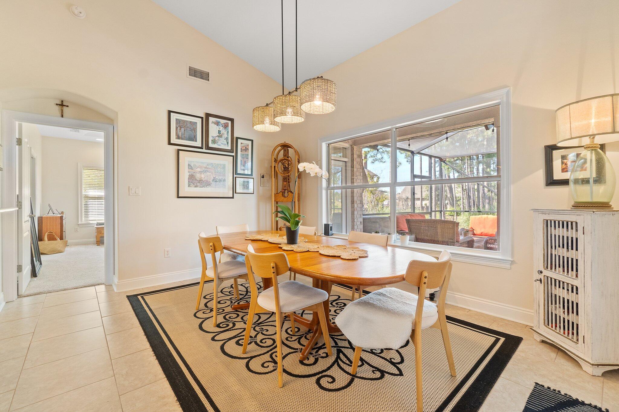 HOLLEY BY THE SEA - Residential