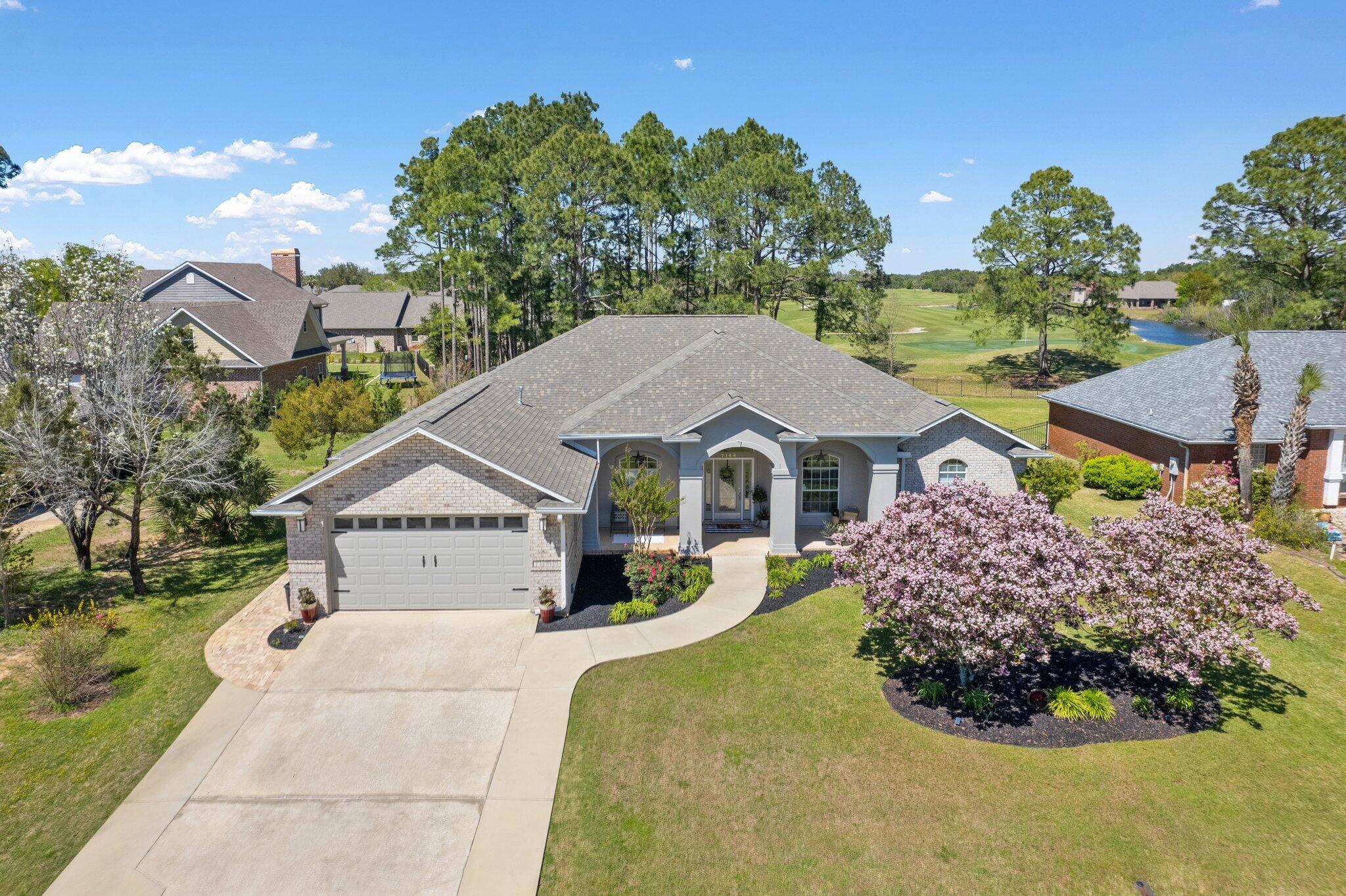 HOLLEY BY THE SEA - Residential