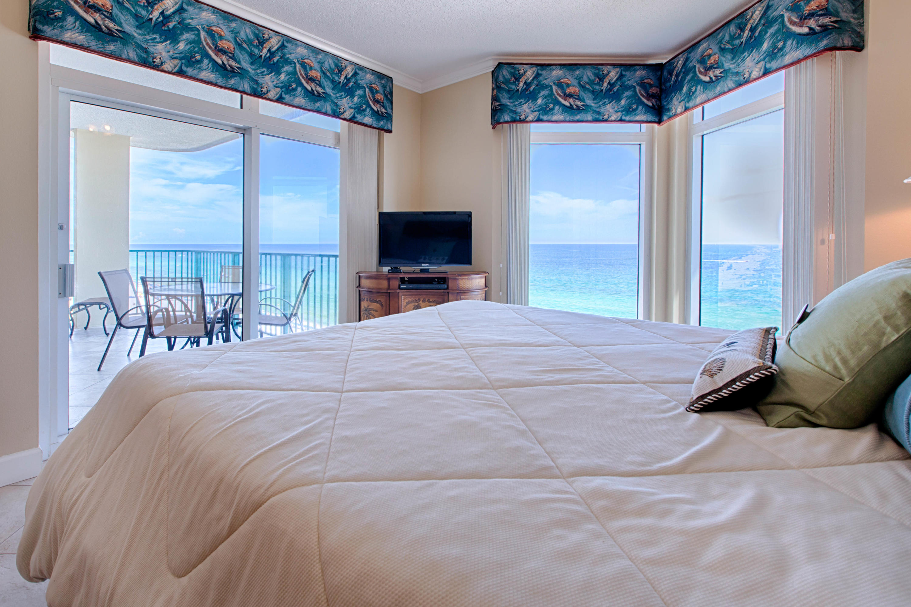 JADE EAST TOWERS CONDO - Residential