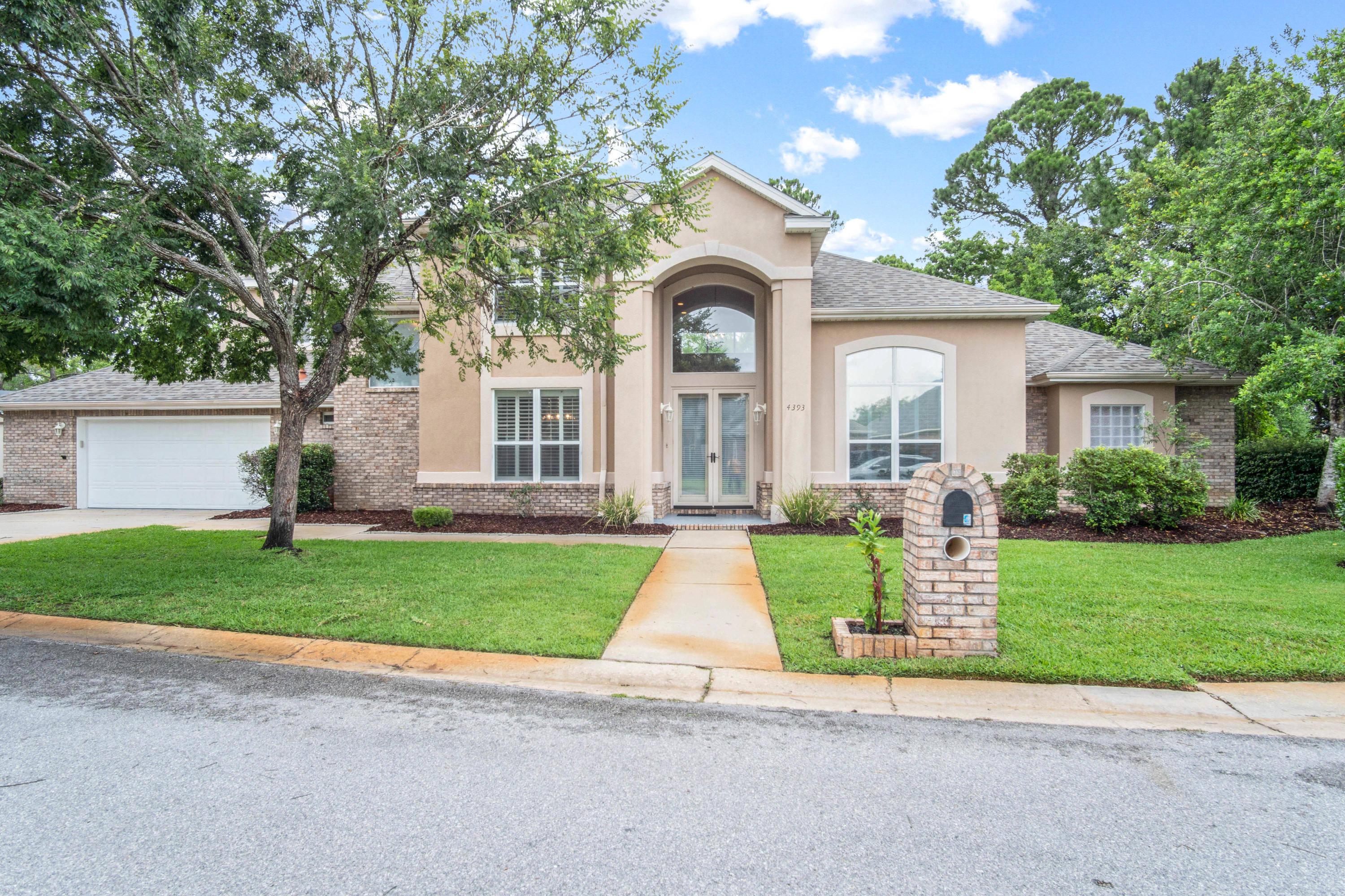 SOUTHWIND PH 5 - Residential