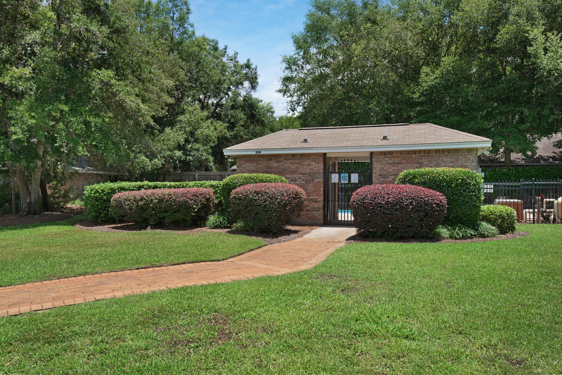 MACK BAYOU POINTE S/D - Residential