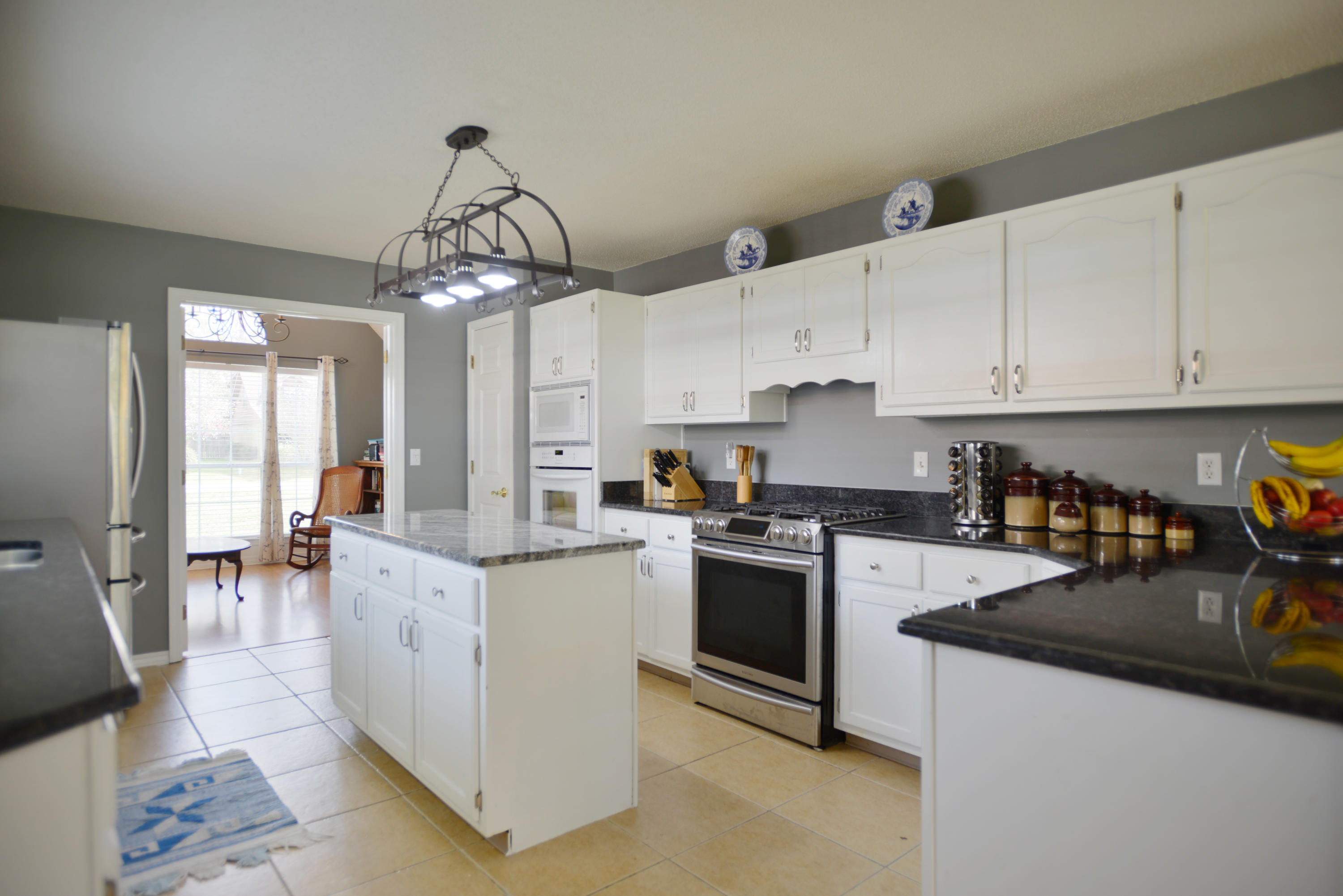 ST ANDREWS VILLAGE S II LOT 9 BLK A - Residential