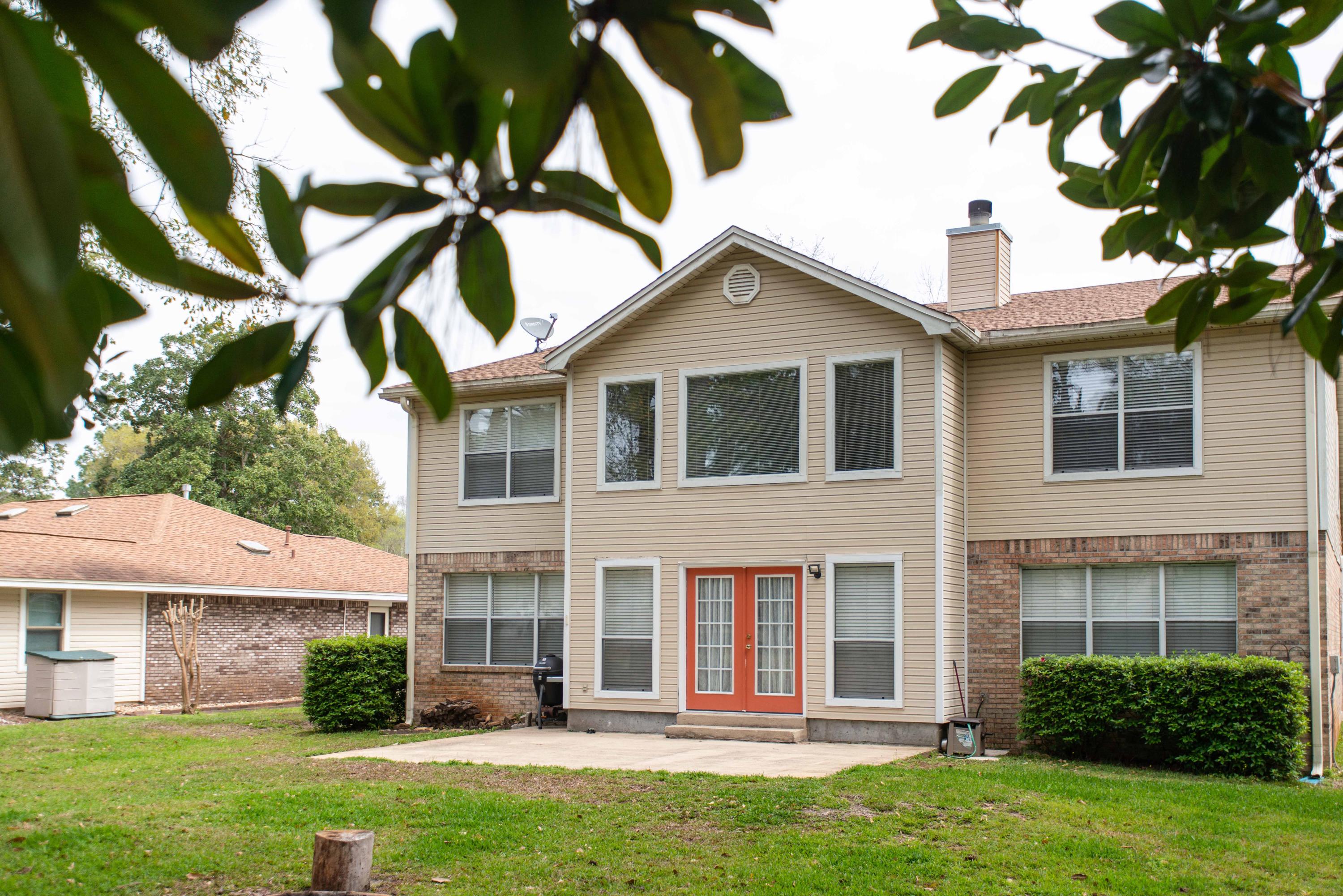 ST ANDREWS VILLAGE S II LOT 9 BLK A - Residential