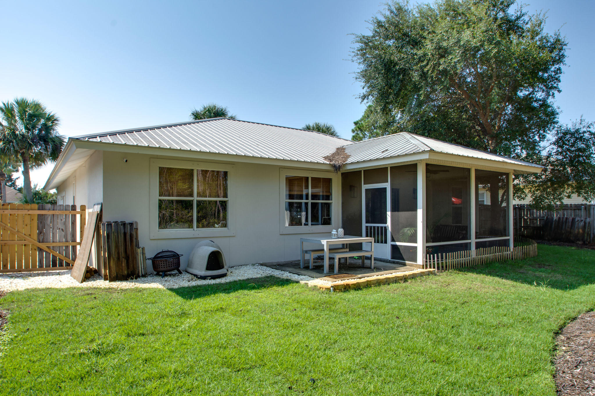 Emerald Walk - Residential Lease