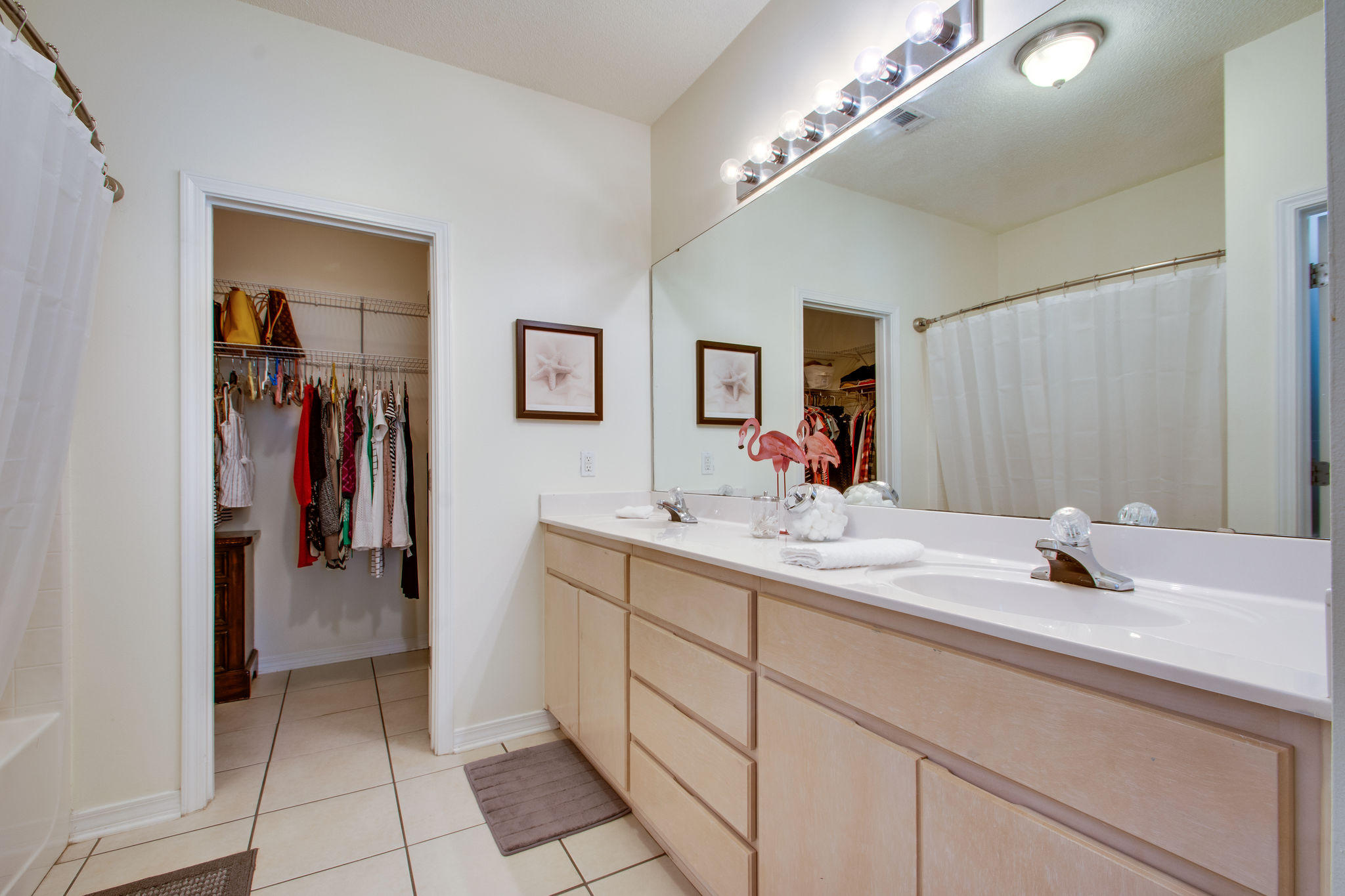 Emerald Walk - Residential Lease