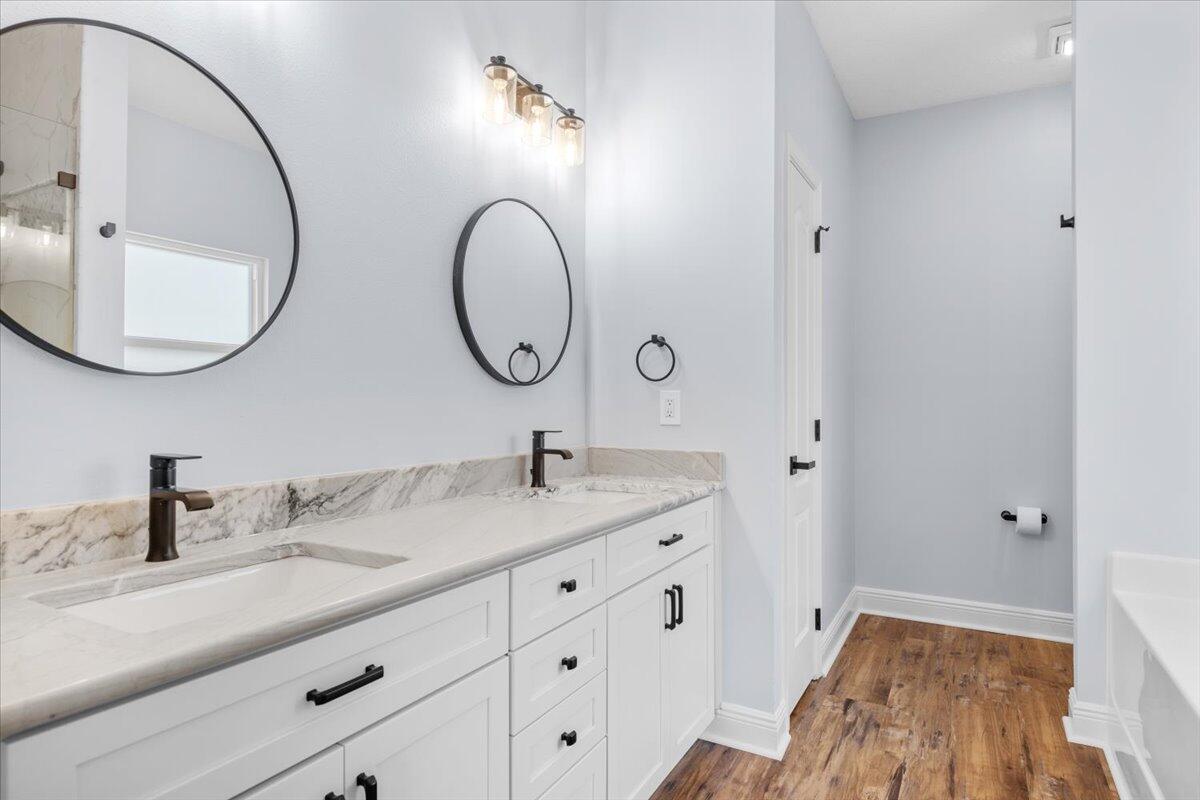 TURTLE COVE AT LAKE POWELL - Residential