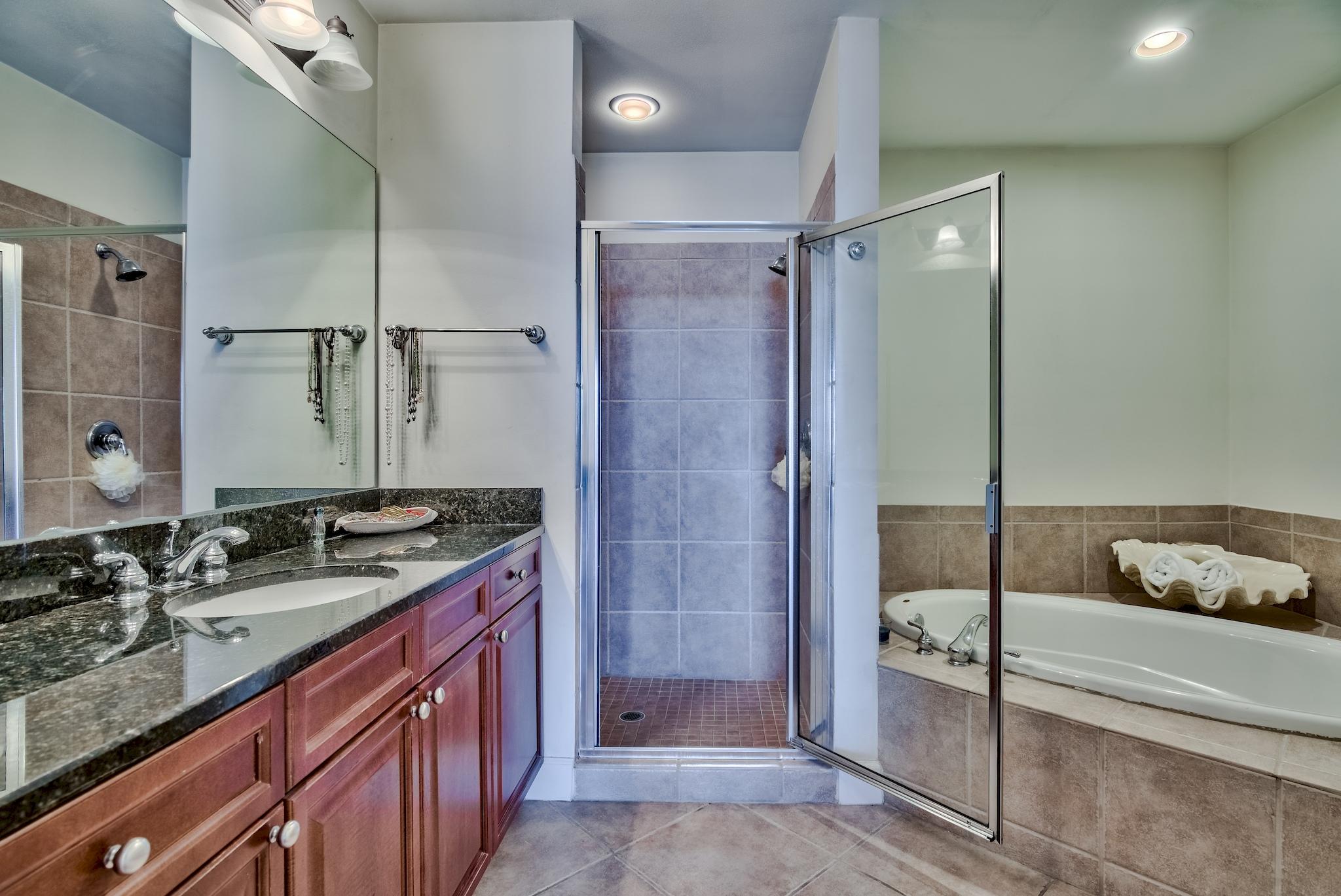 HARBOR LANDING - Residential