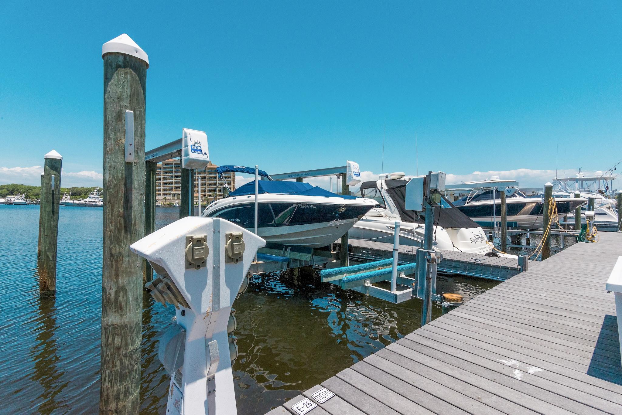 HARBOR LANDING - Residential