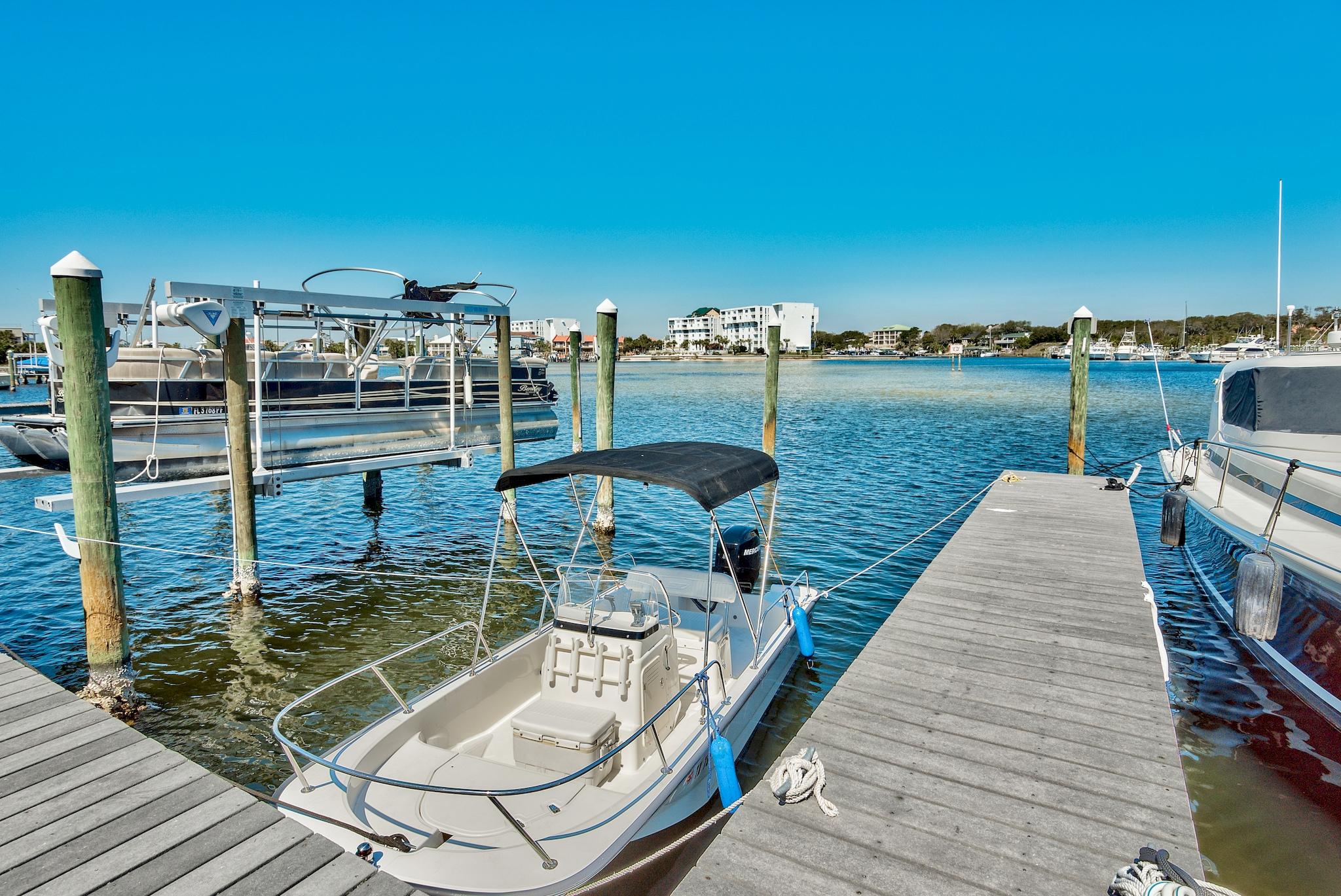 HARBOR LANDING - Residential