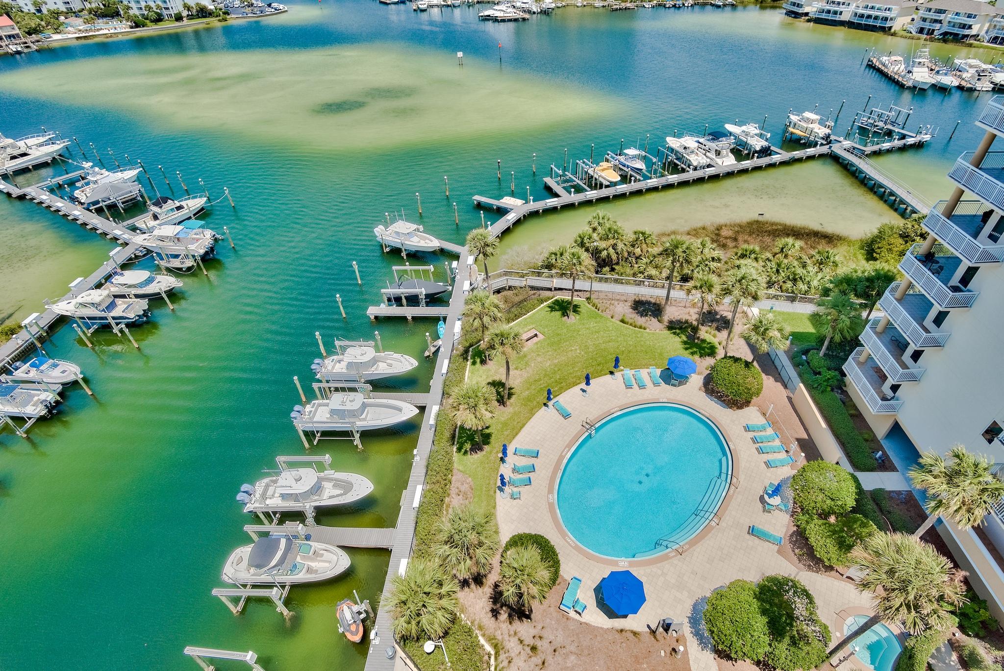 HARBOR LANDING - Residential