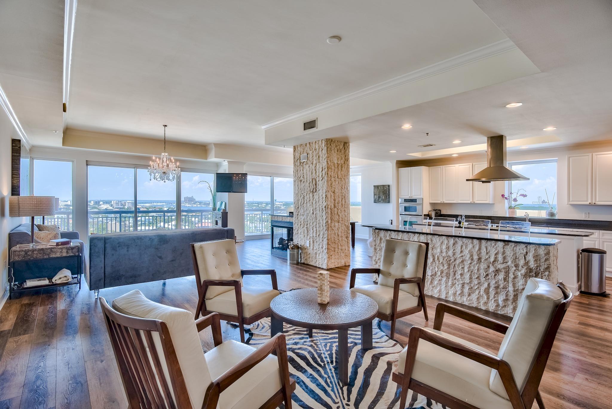 HARBOR LANDING - Residential