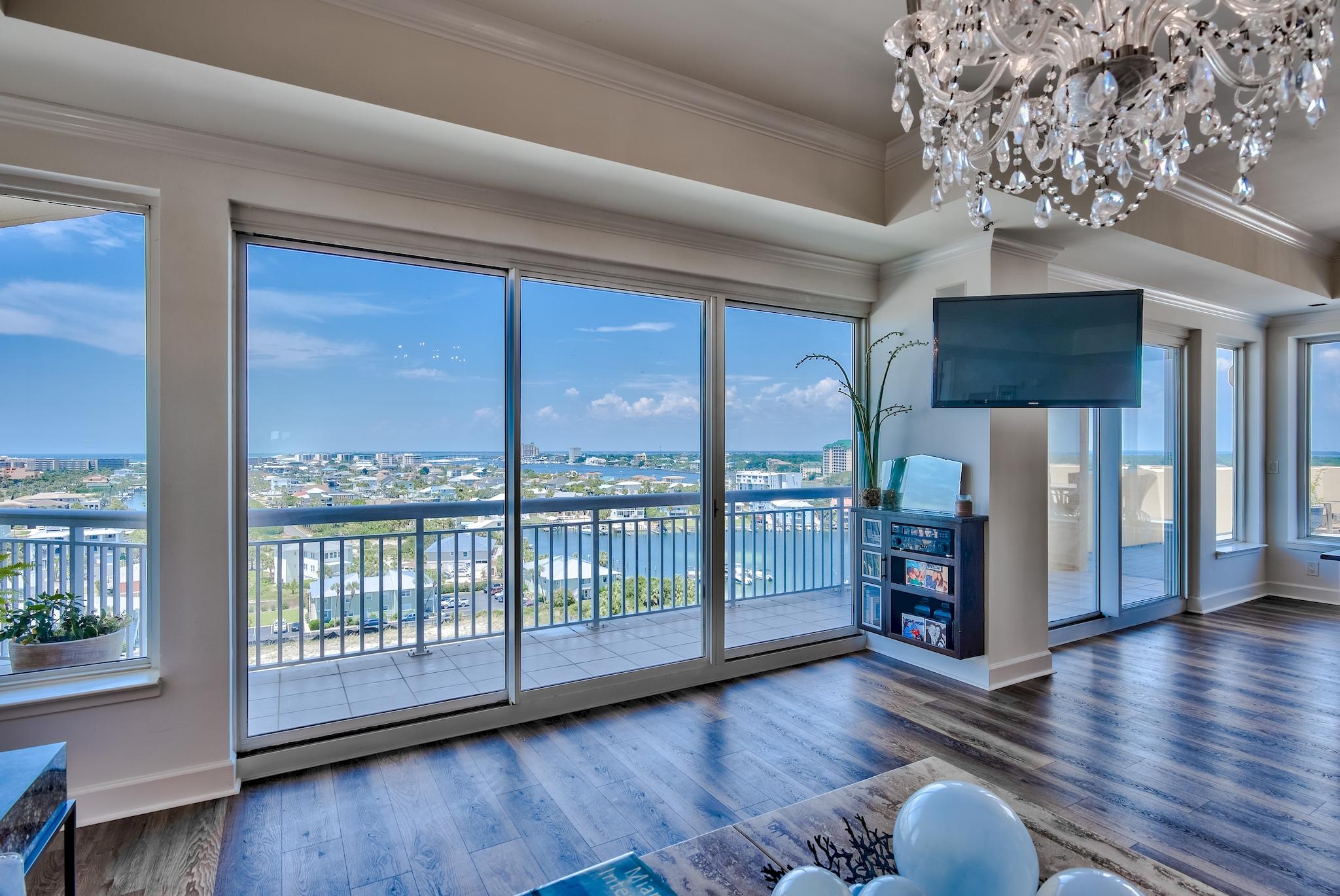 HARBOR LANDING - Residential