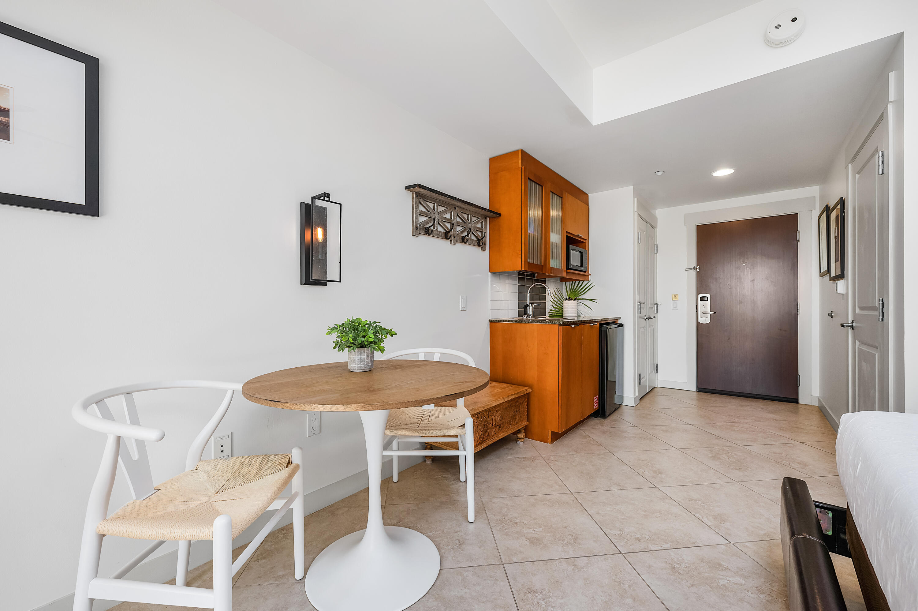 BAHIA CONDO - Residential