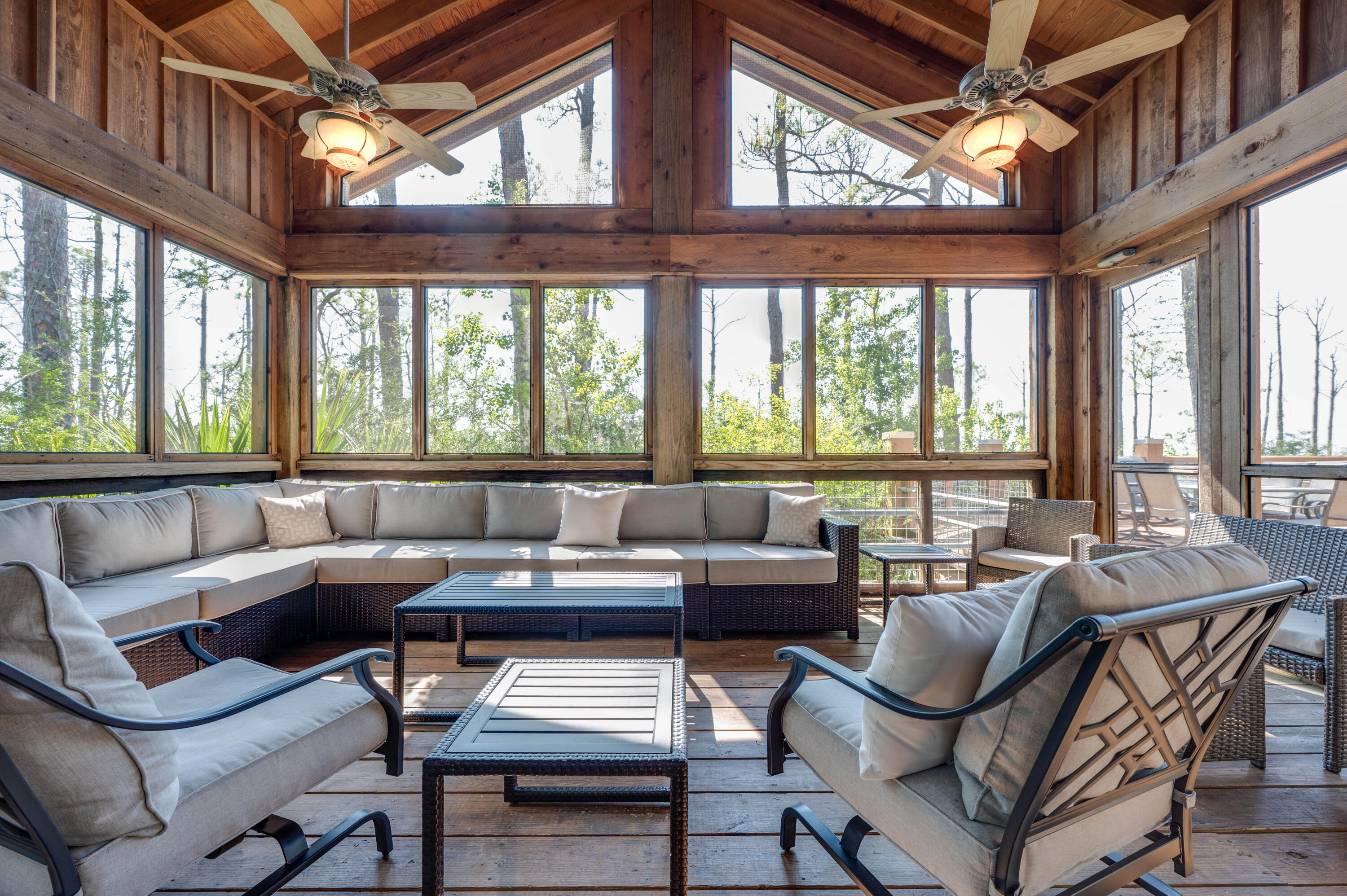 BAHIA CONDO - Residential