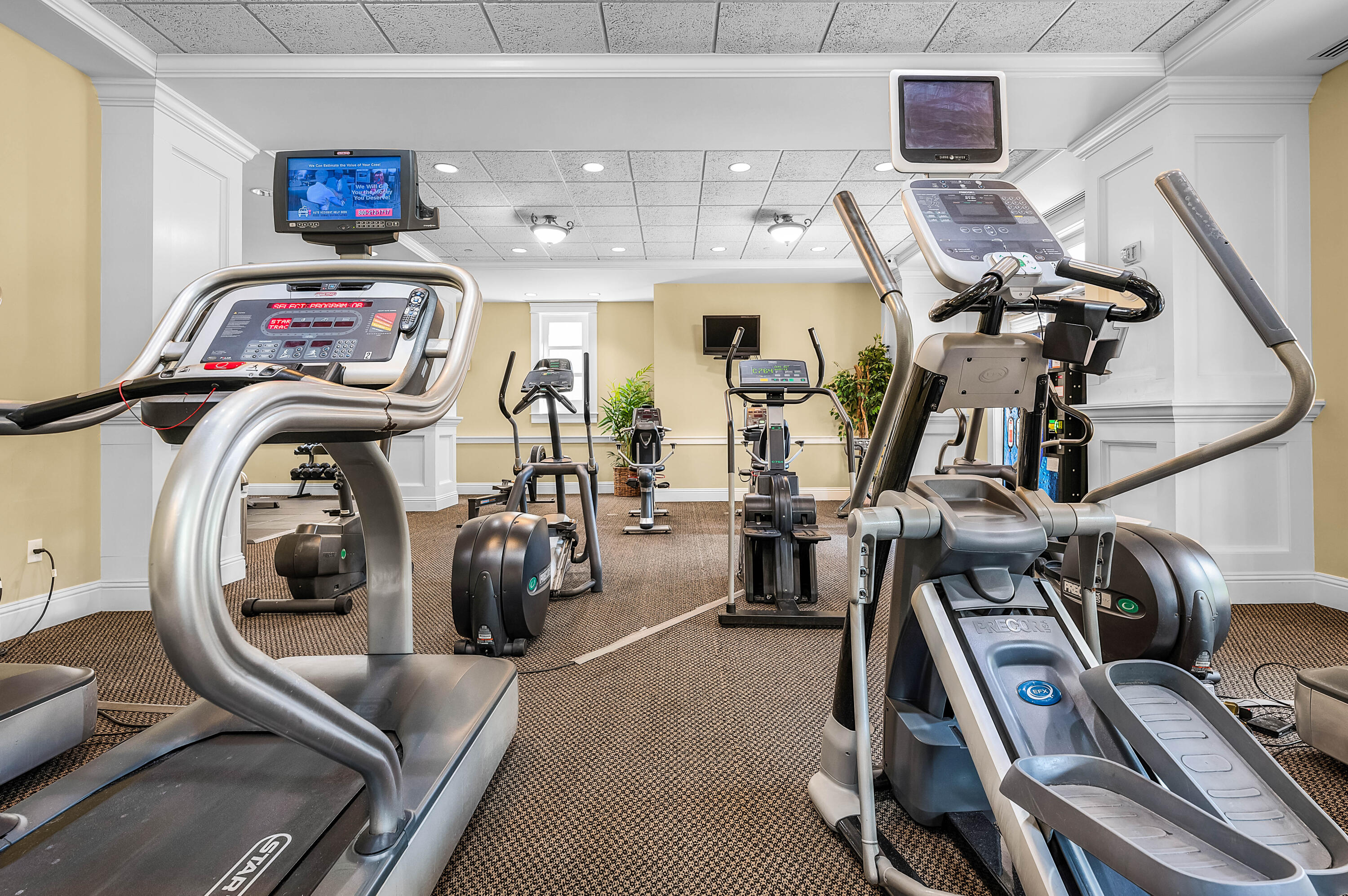 BAHIA CONDO - Residential