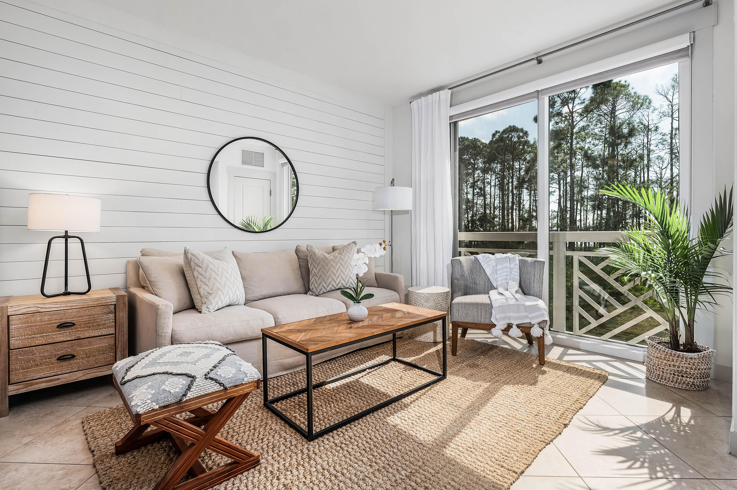 BAHIA CONDO - Residential