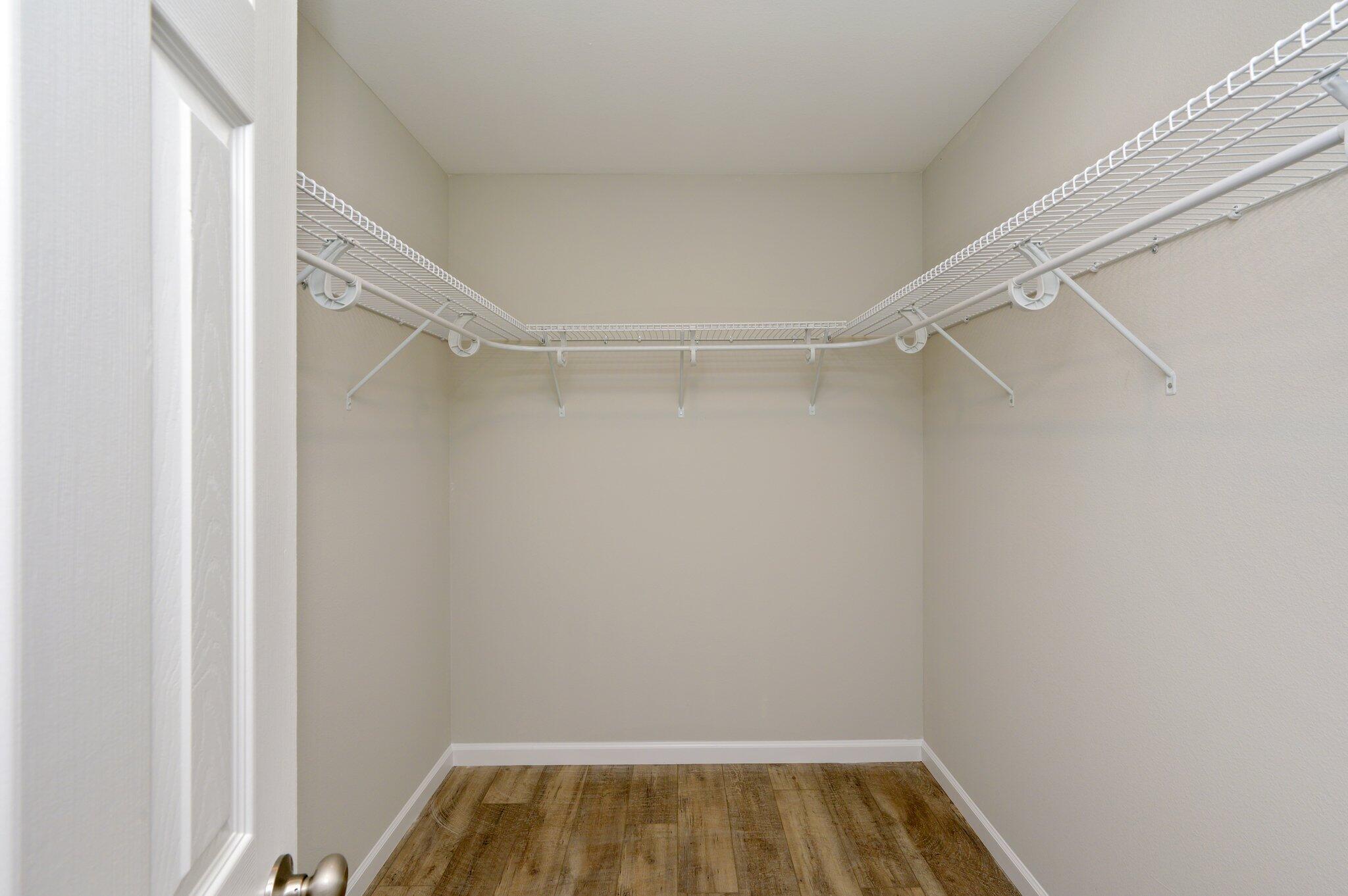 OAKDALE MIN/FARMS - Residential