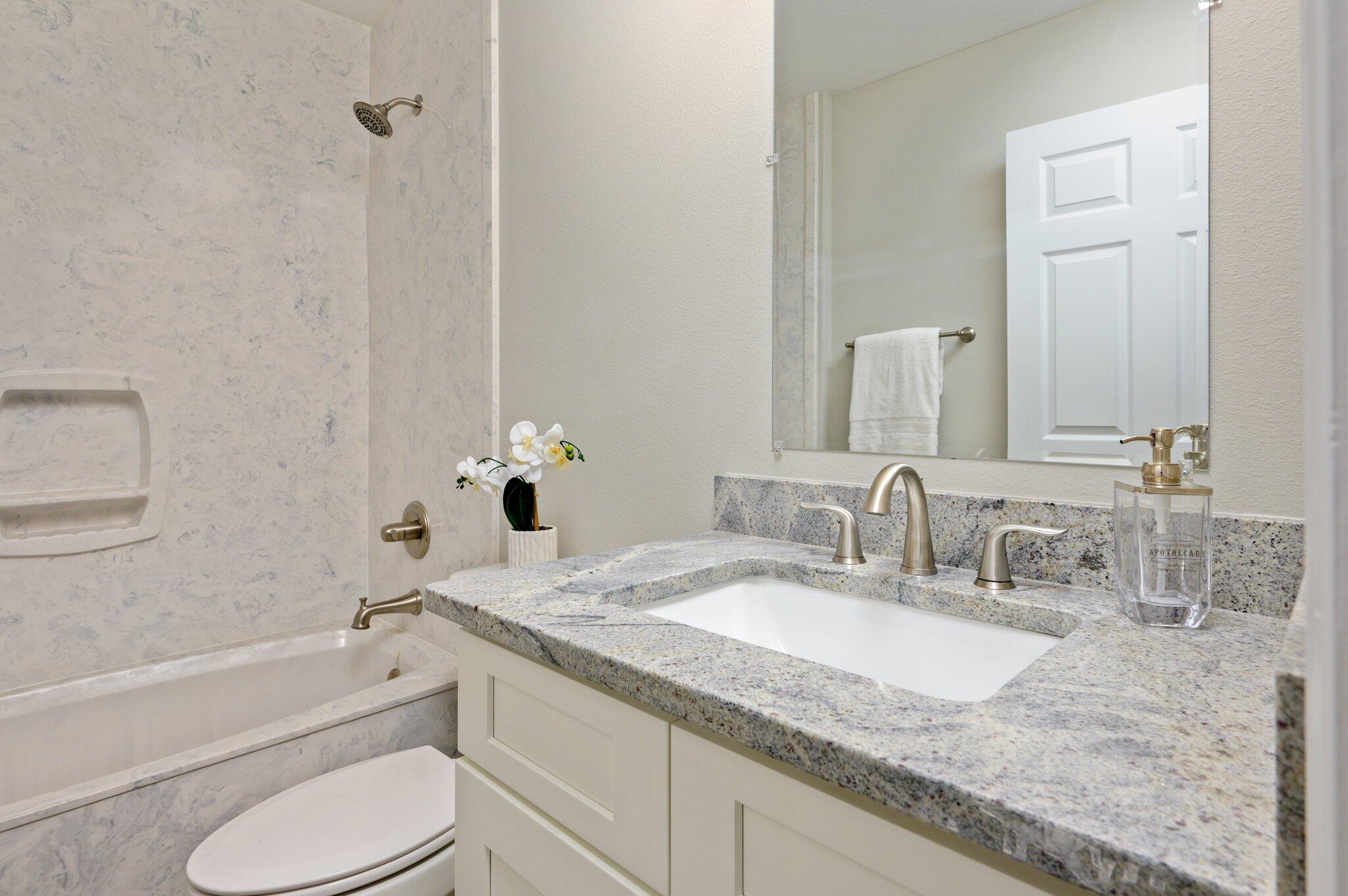 OAKDALE MIN/FARMS - Residential