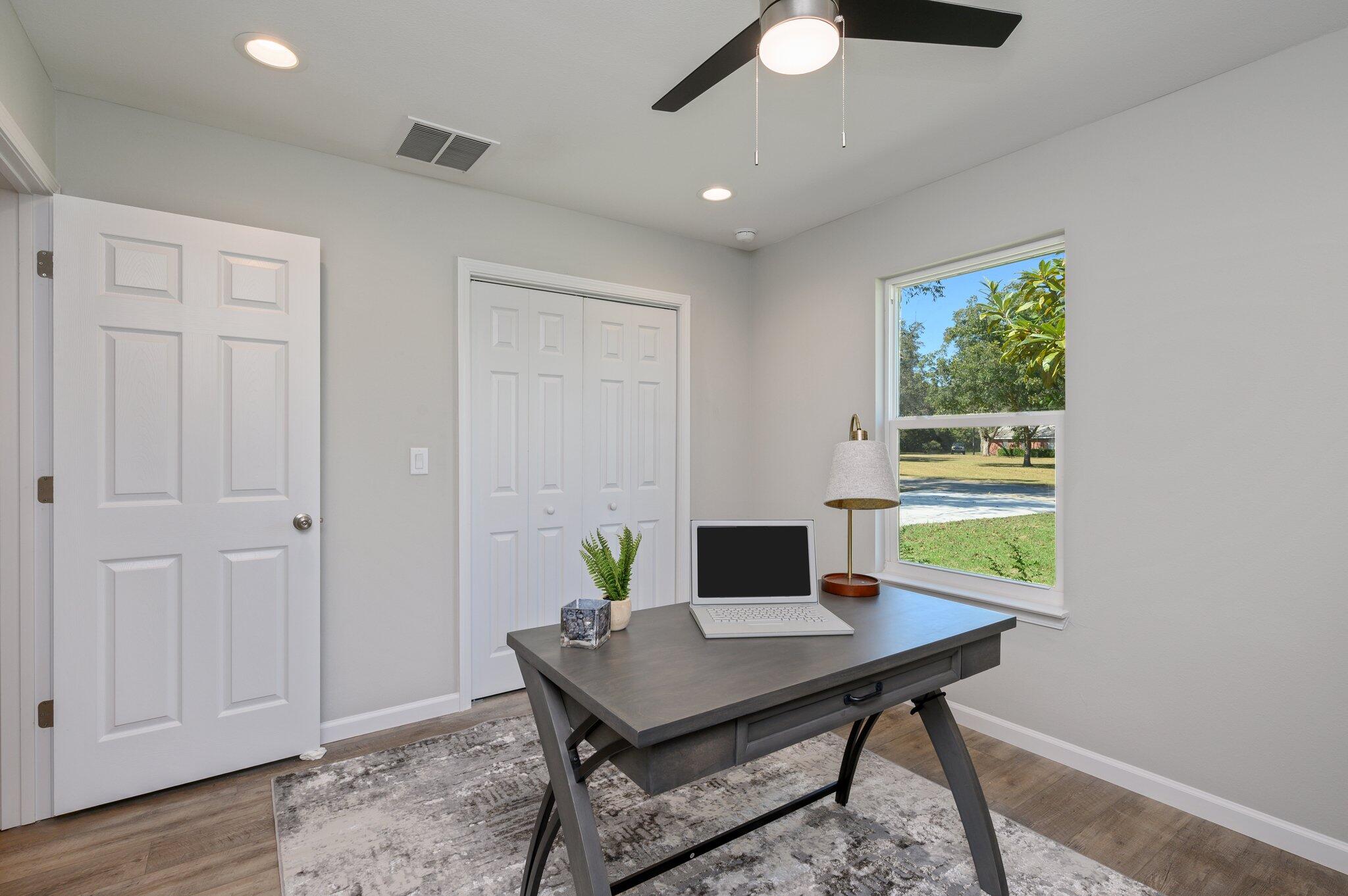 OAKDALE MIN/FARMS - Residential