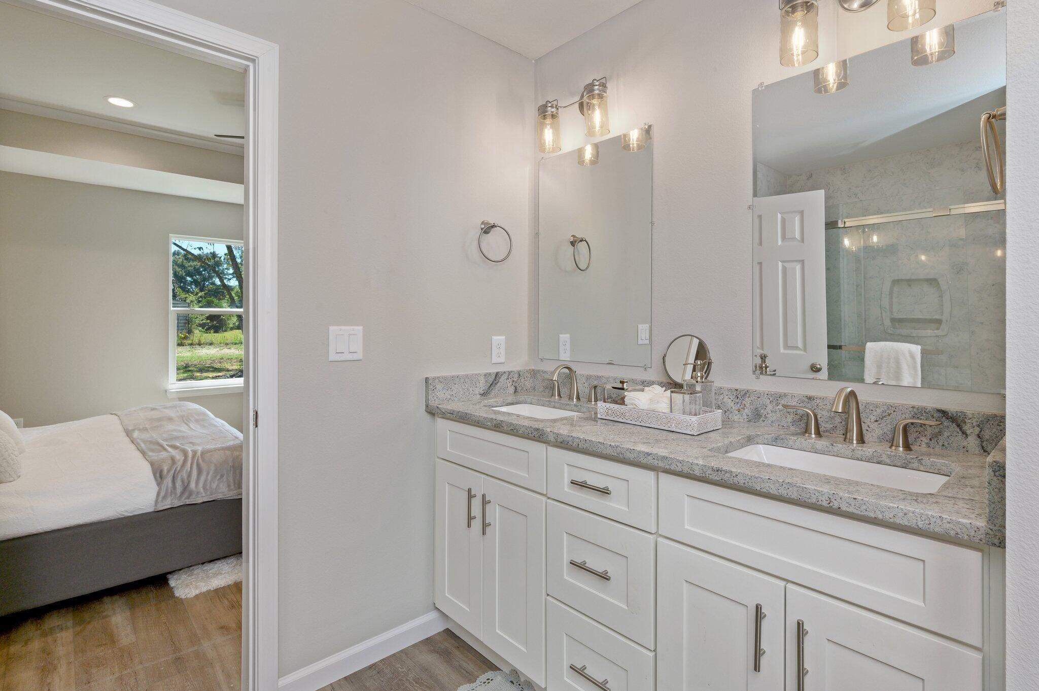 OAKDALE MIN/FARMS - Residential