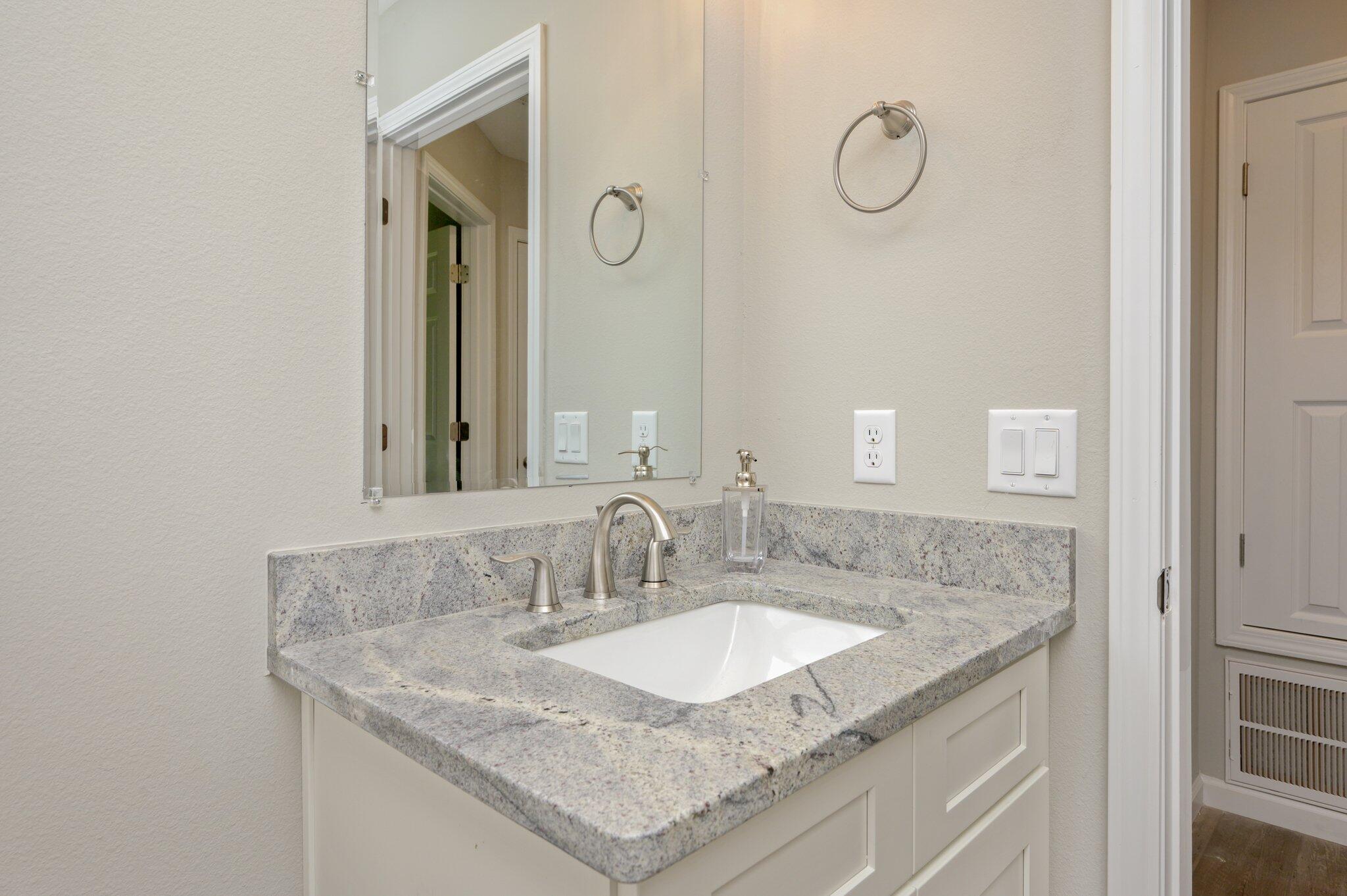 OAKDALE MIN/FARMS - Residential