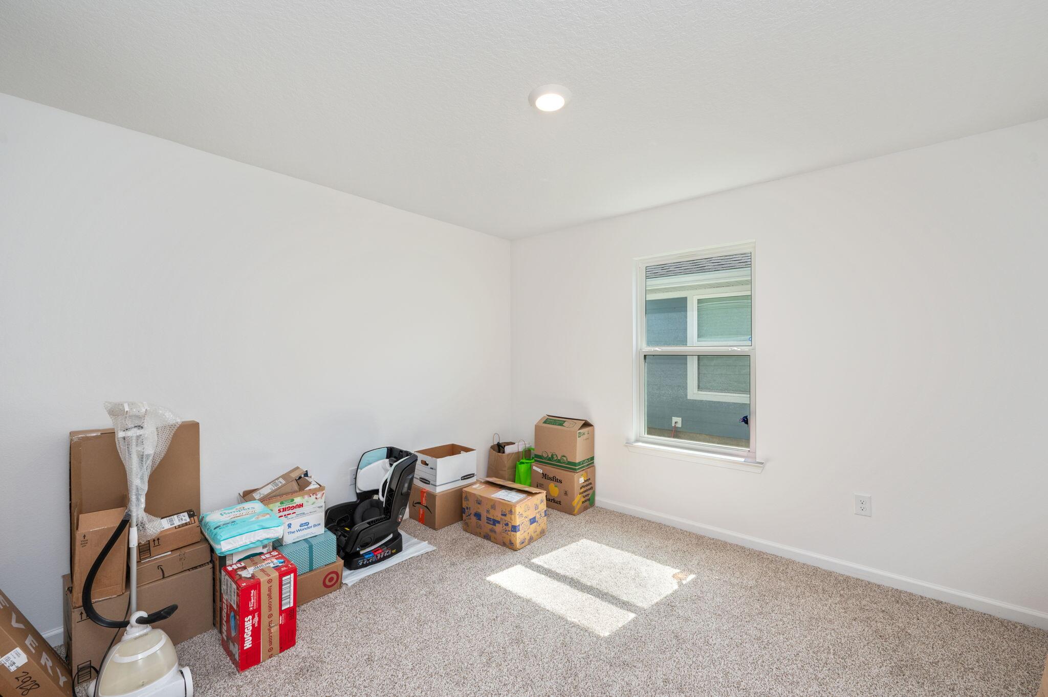 RIVERWALK PH I - Residential Lease