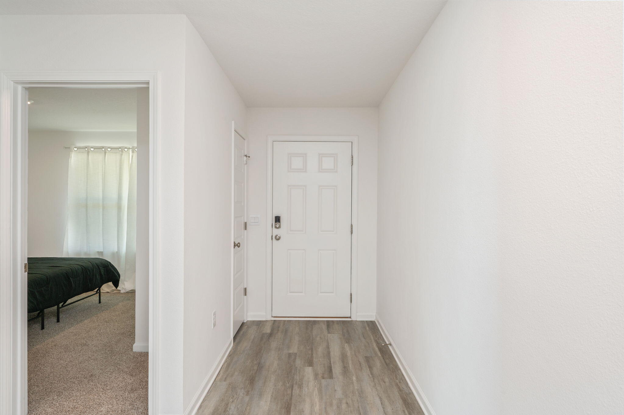 RIVERWALK PH I - Residential Lease