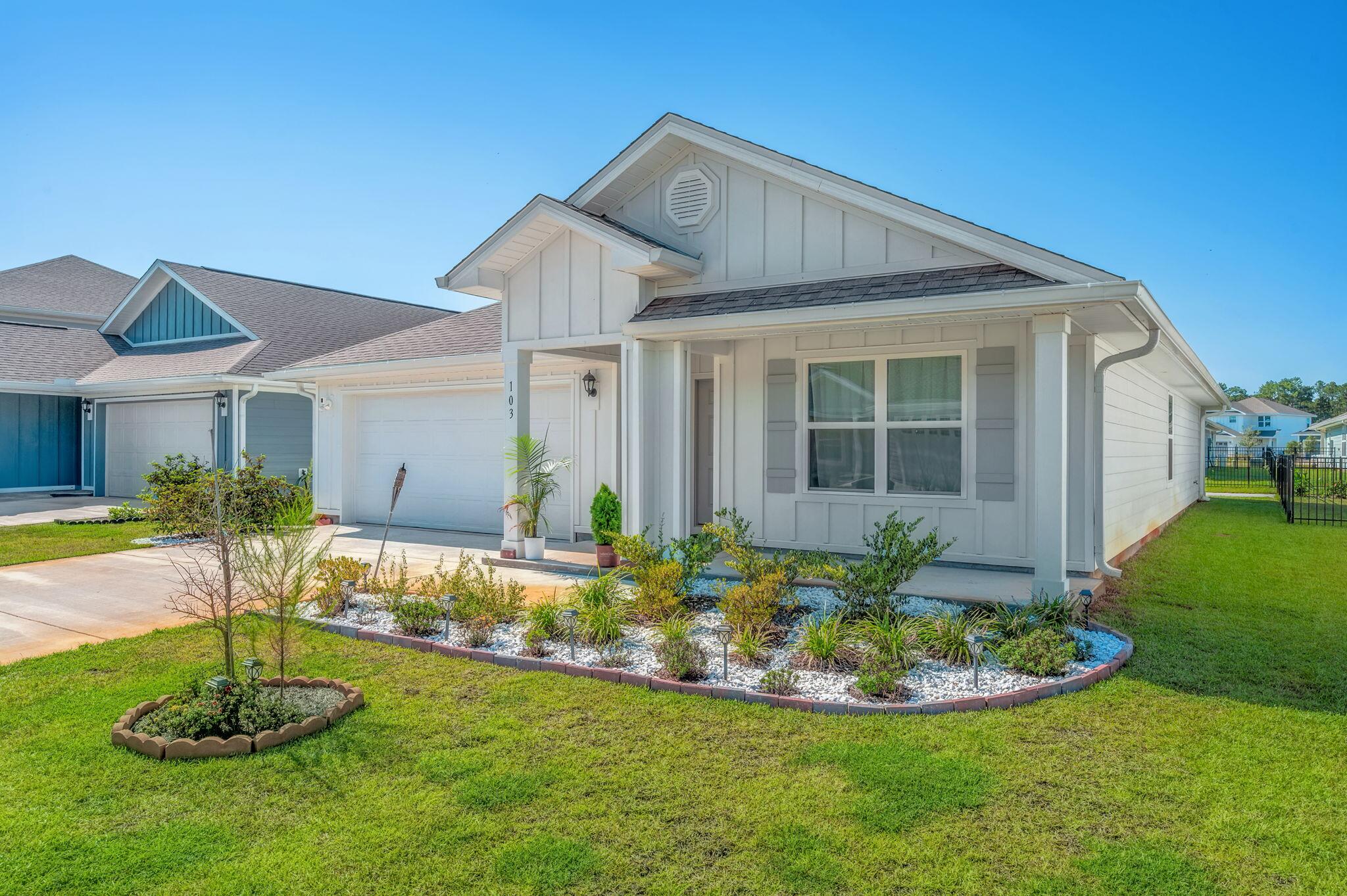 RIVERWALK PH I - Residential Lease