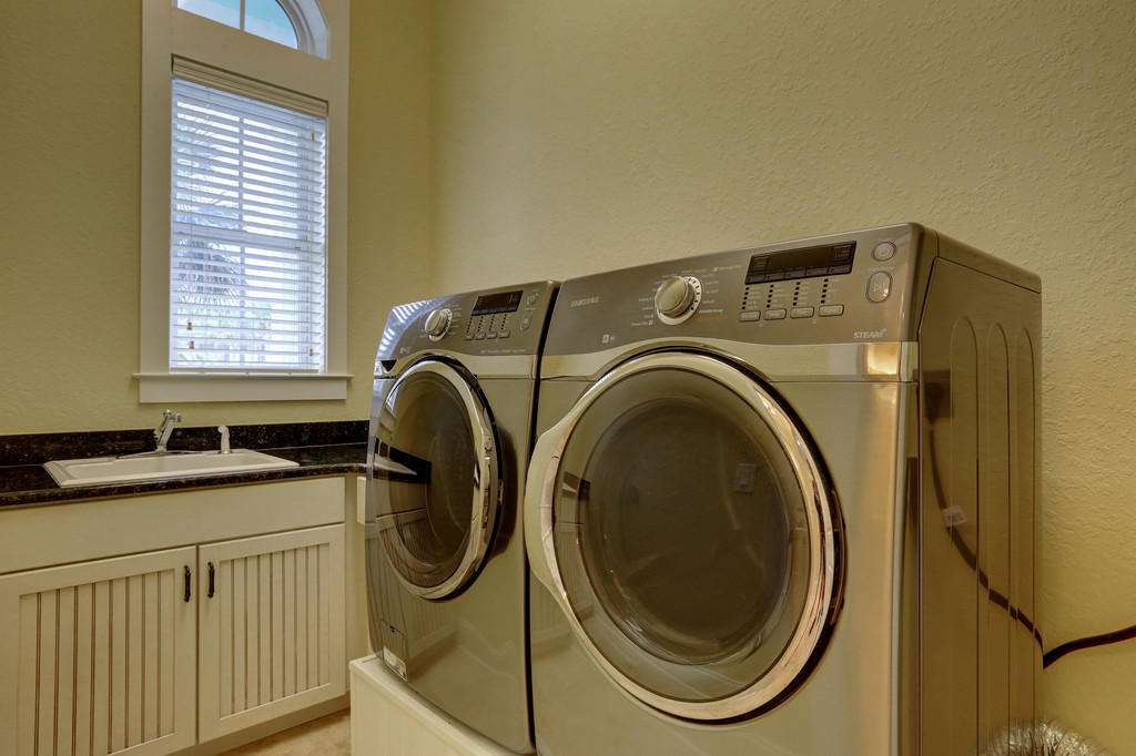 VILLAGE AT BLUE MOUNTAIN BEACH - Residential