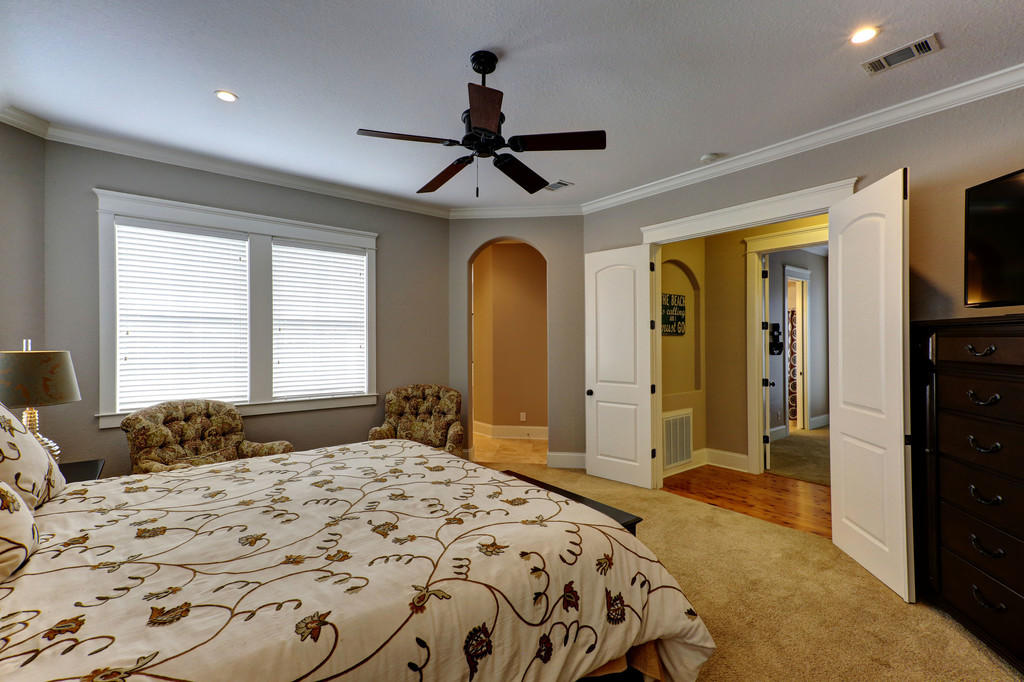 VILLAGE AT BLUE MOUNTAIN BEACH - Residential