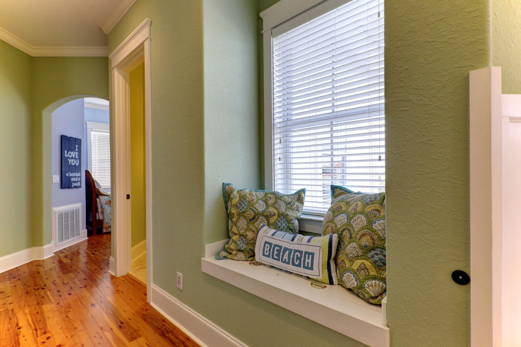 VILLAGE AT BLUE MOUNTAIN BEACH - Residential