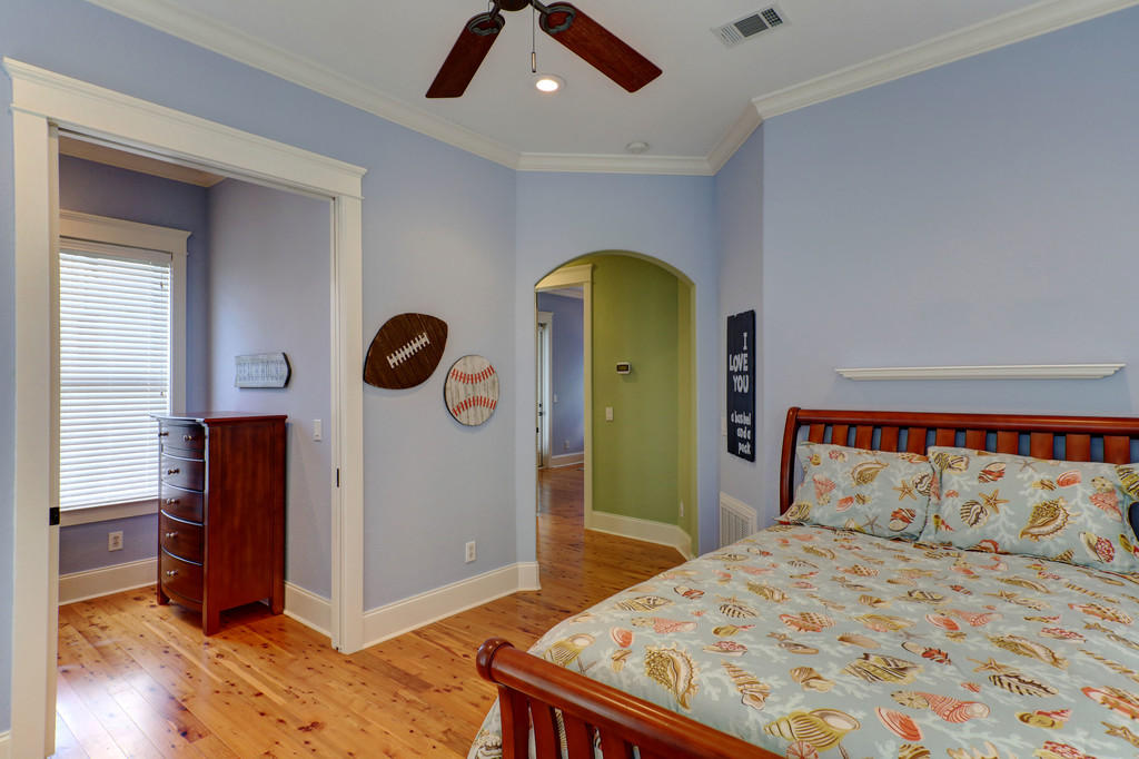 VILLAGE AT BLUE MOUNTAIN BEACH - Residential