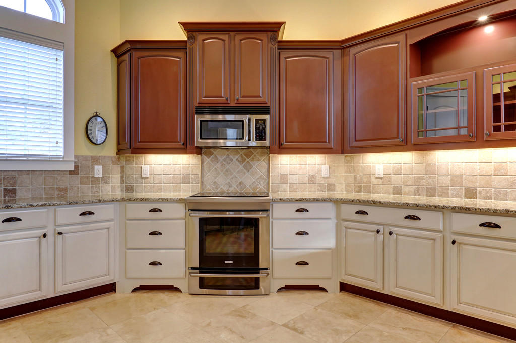 VILLAGE AT BLUE MOUNTAIN BEACH - Residential