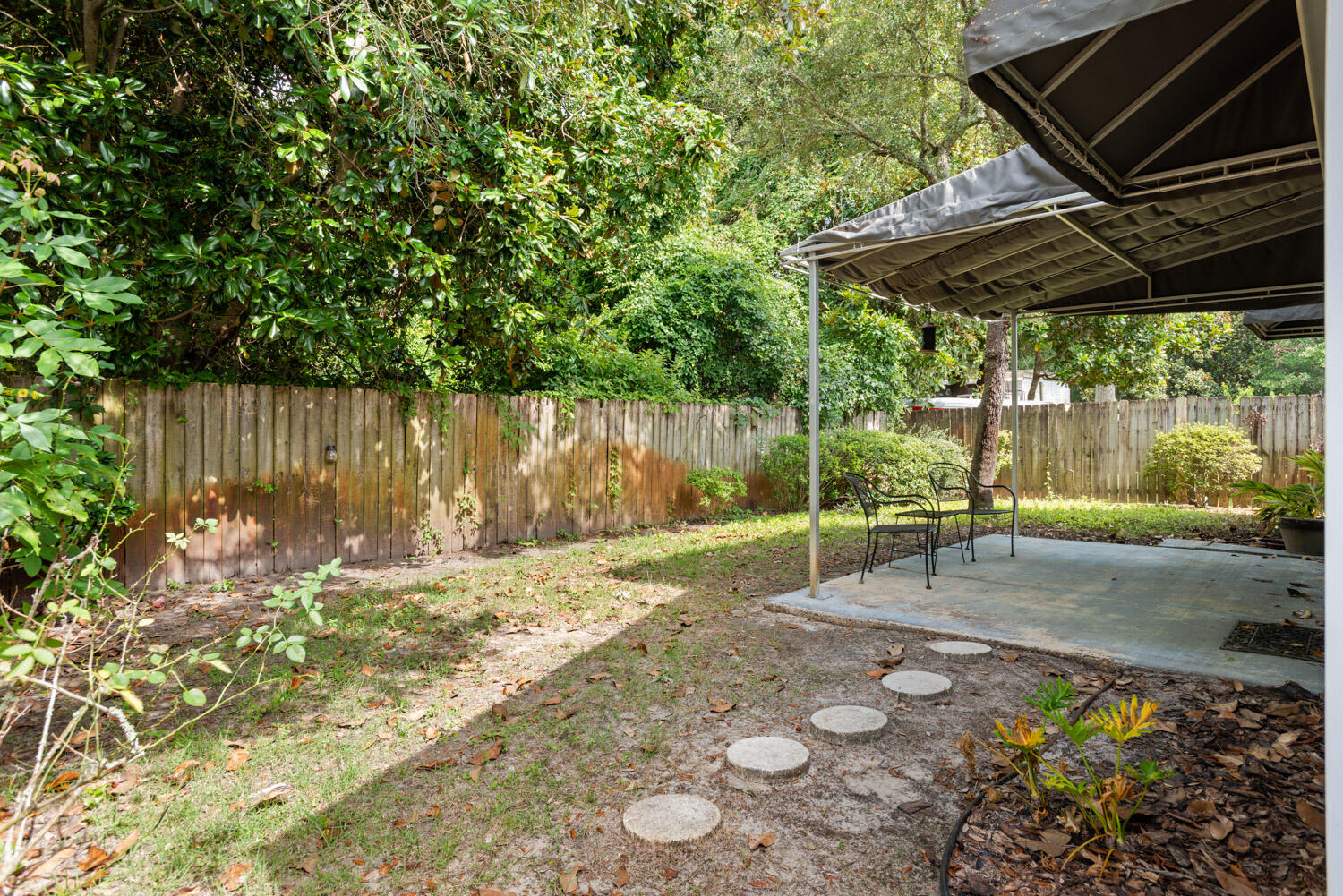 IVALEA GARDENS - Residential