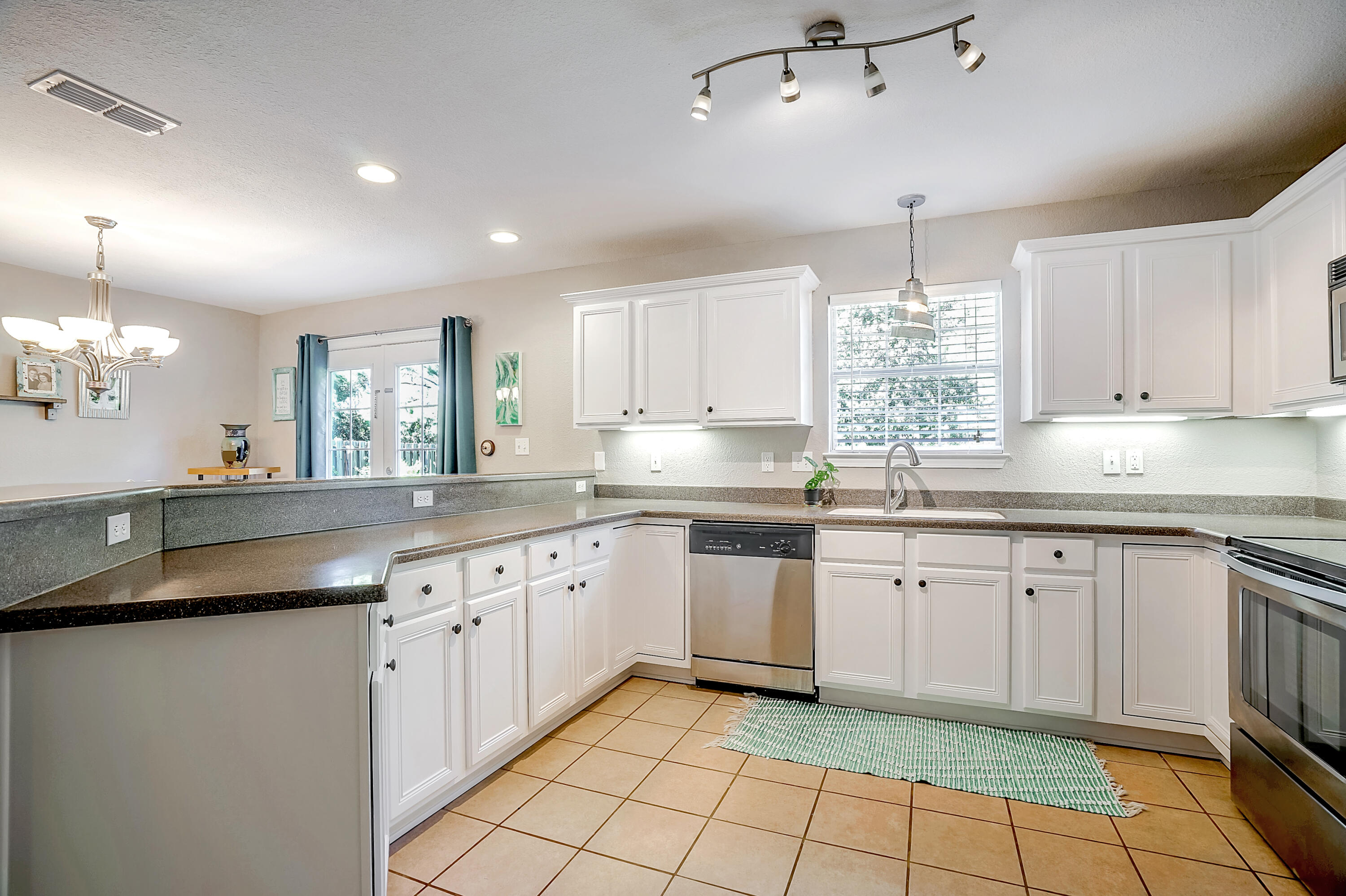 DRIFTWOOD ESTATES - Residential