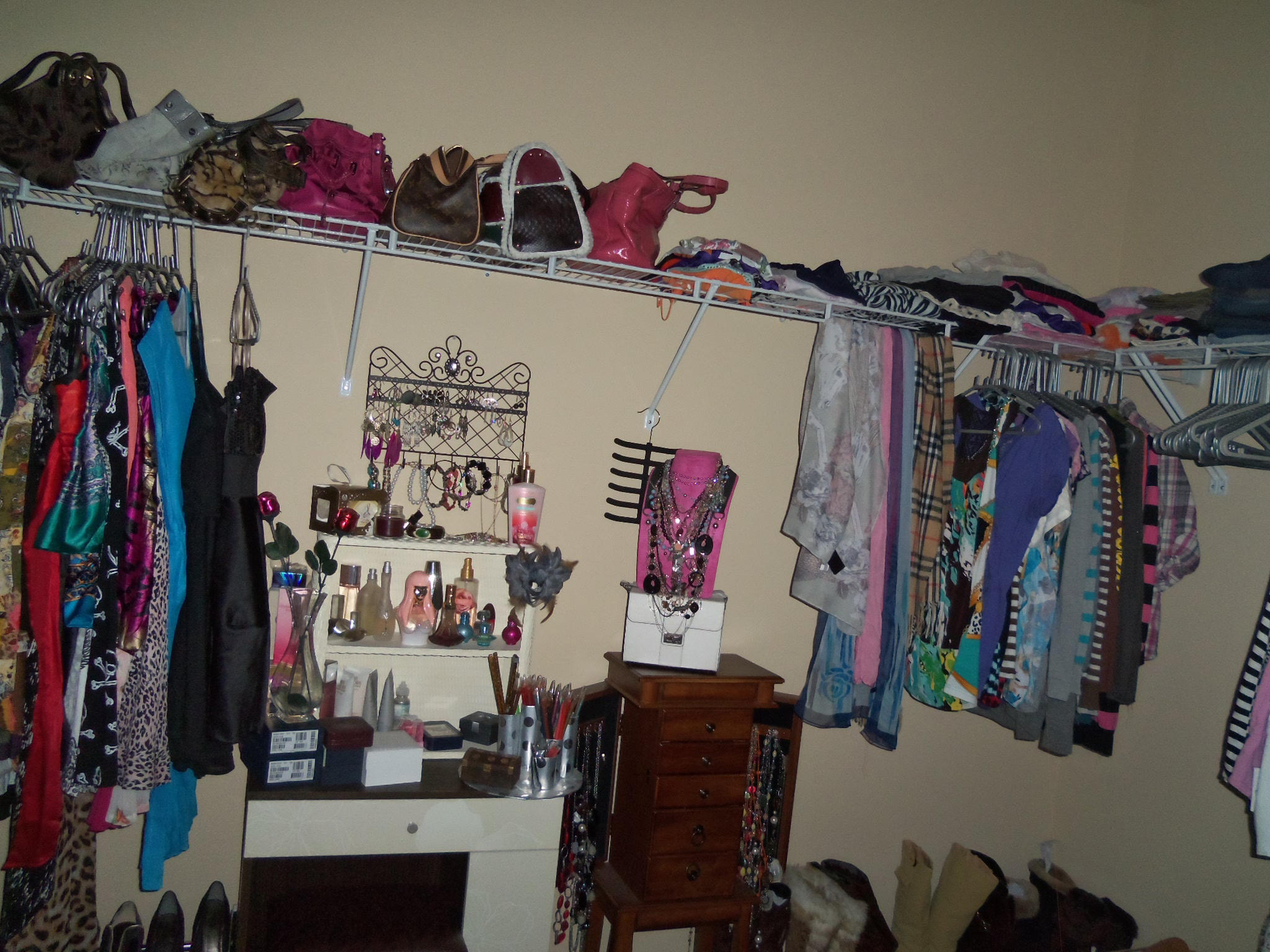 LIBERTY OAKS - Residential