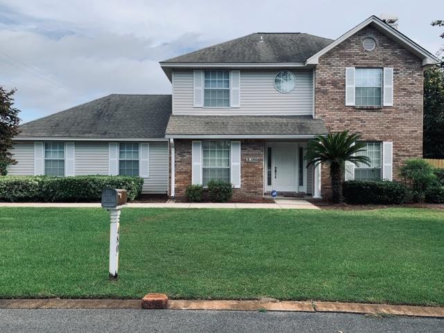 Home shows like new. Beautiful landscapted lawn front & back, wood floors downstairs, carpet only 5 years old. Heat & air & HWH 5 years old. 6 paneled doors thru out. Fireplace with gas logs. Breakfast room with bay window. you have to see for yourself, extremely well cared for home & built by Walton Properties. one year home warranty will be provided.