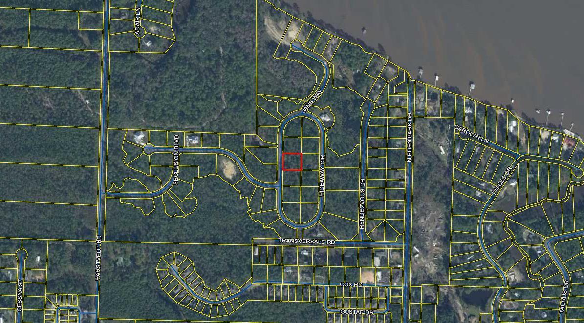 SECLUSION BAY - Land