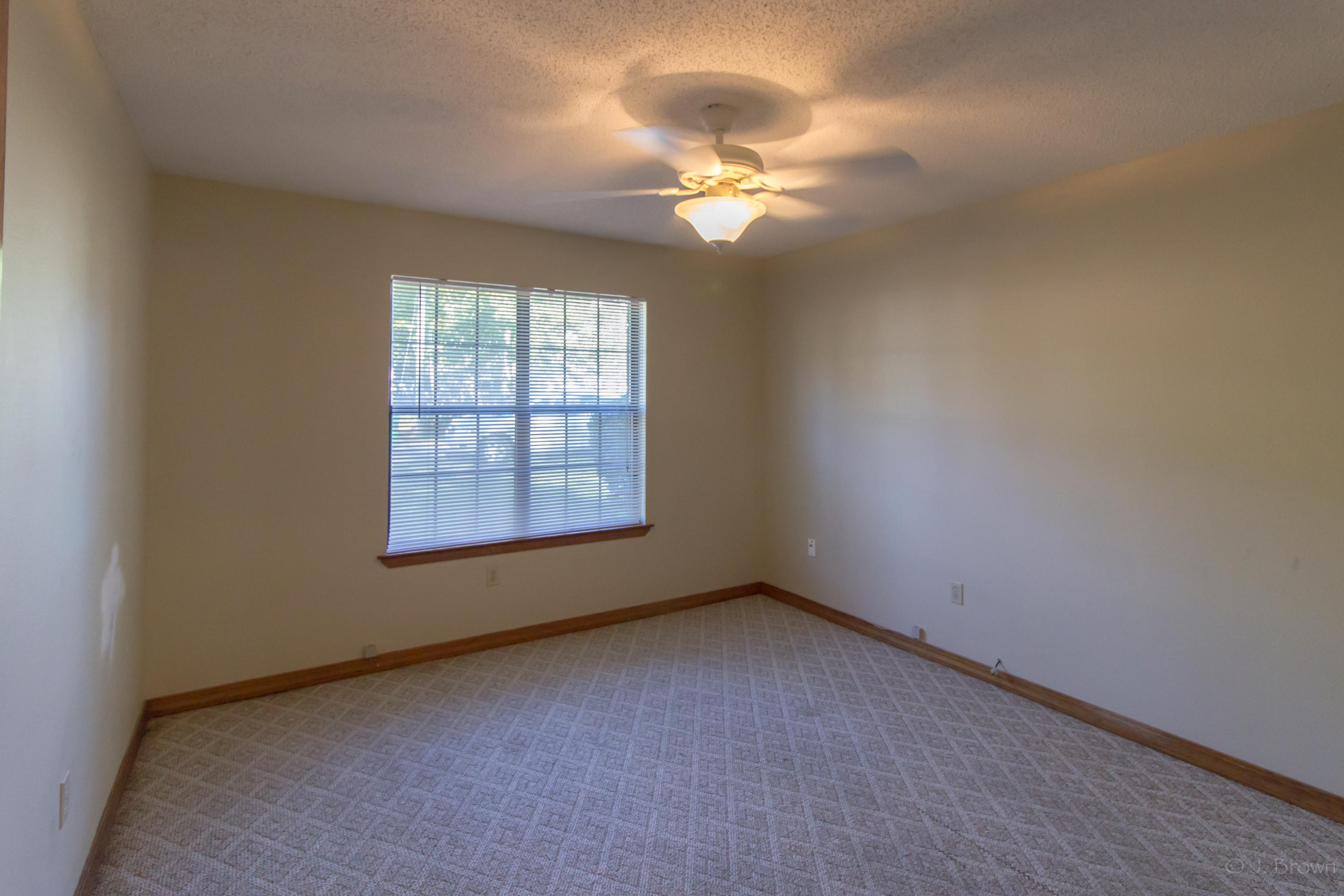 PINE MEADOWS 2ND ADDN - Residential