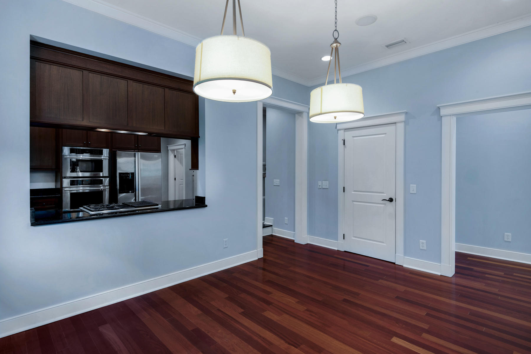 WILD HERON - Residential