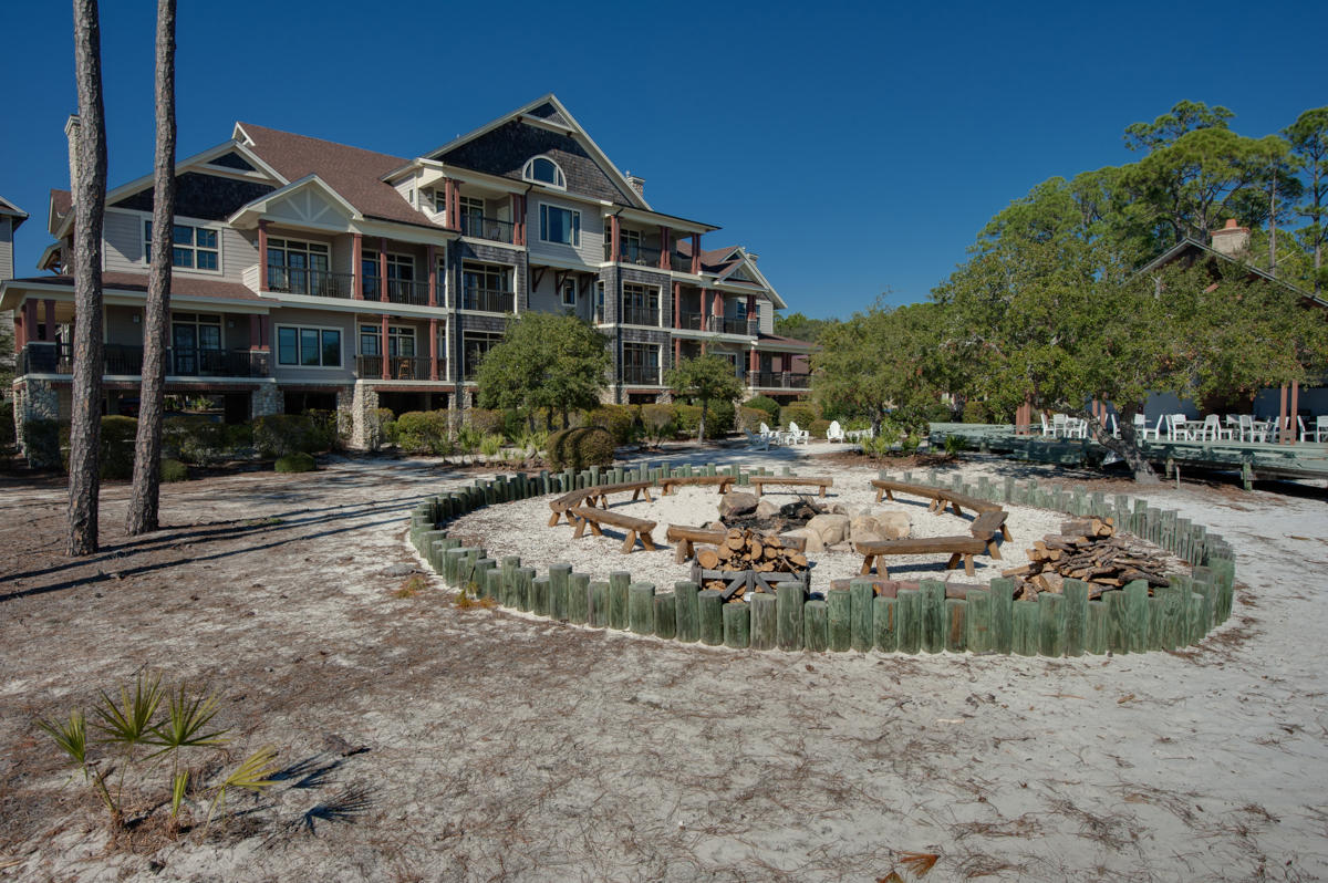 WILD HERON - Residential