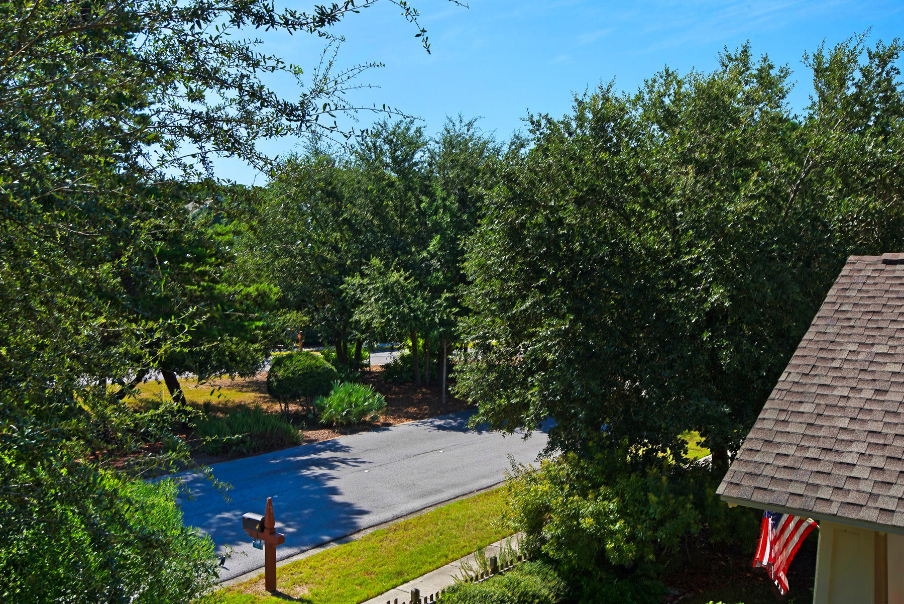 WILD HERON - Residential