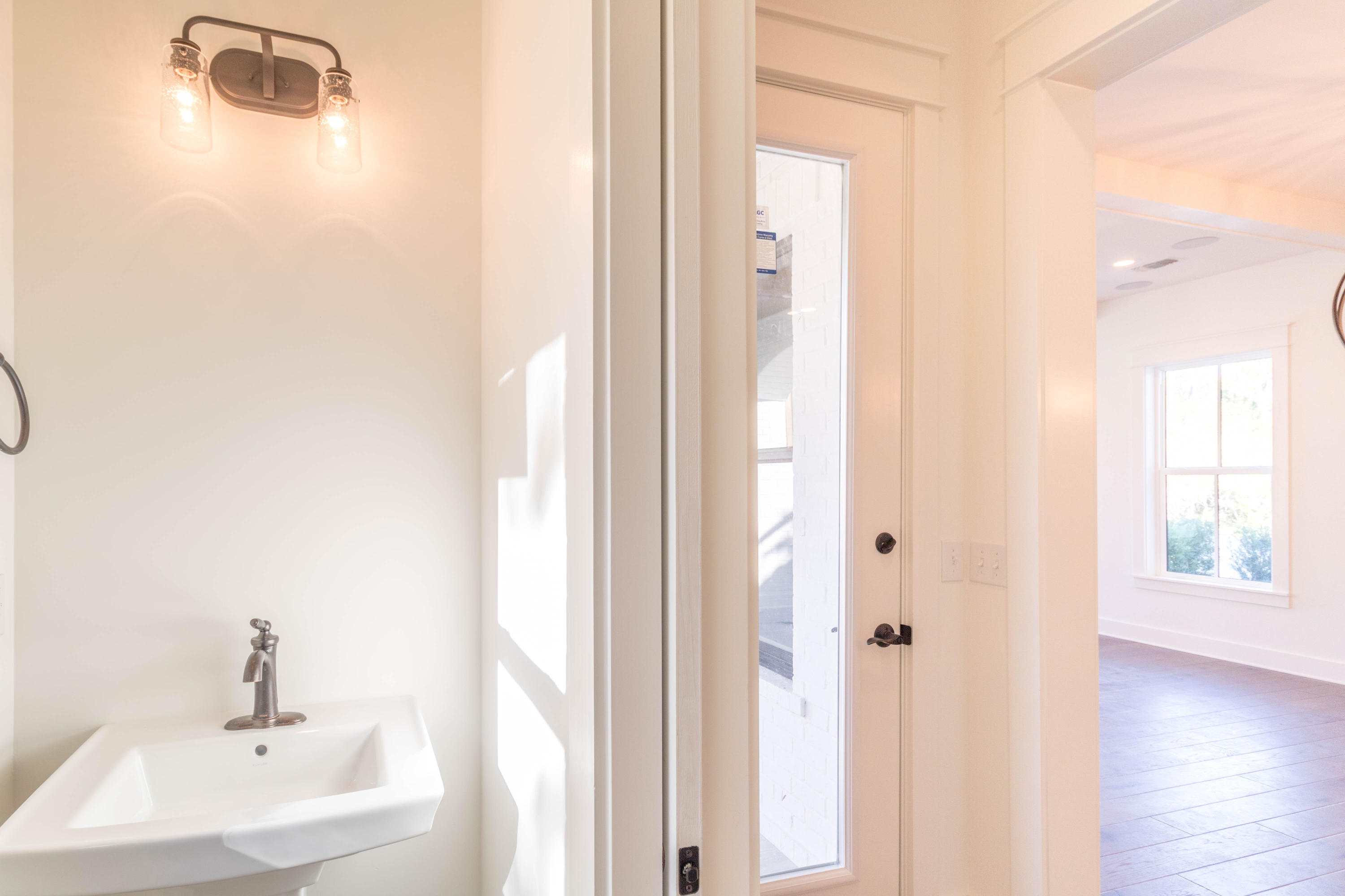 RidgeWalk - Residential